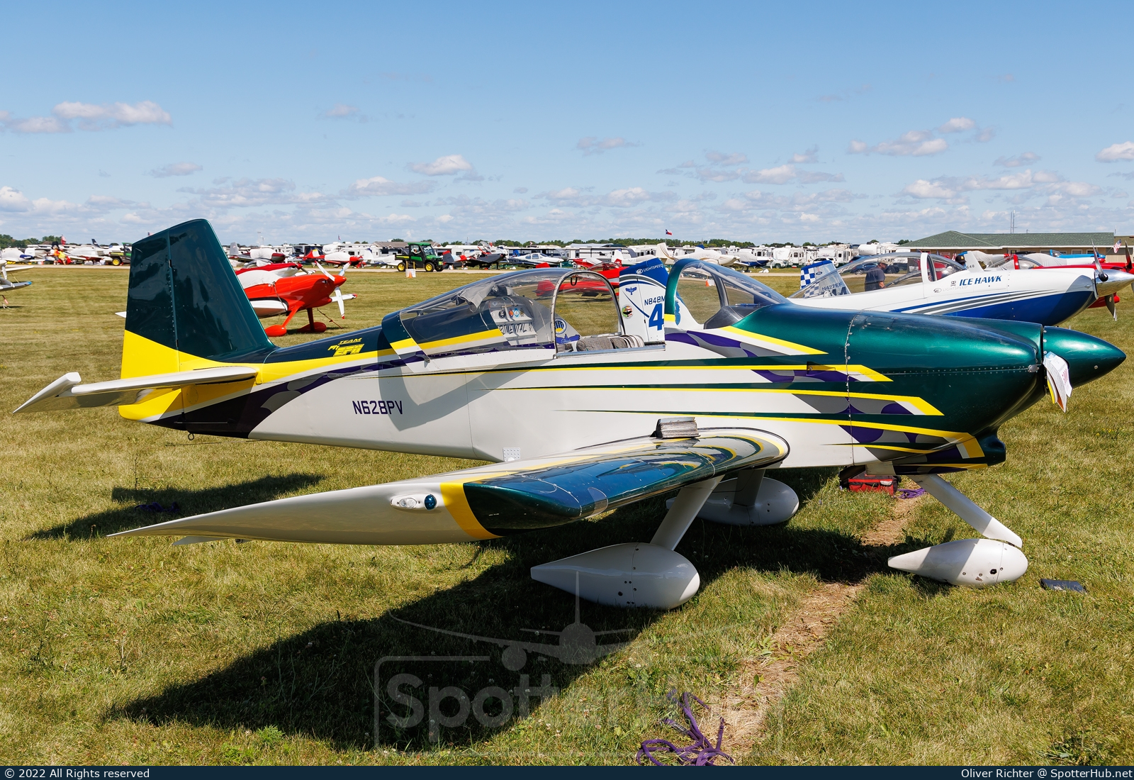 Photo of N628PV - Vans RV-6A operated by Private