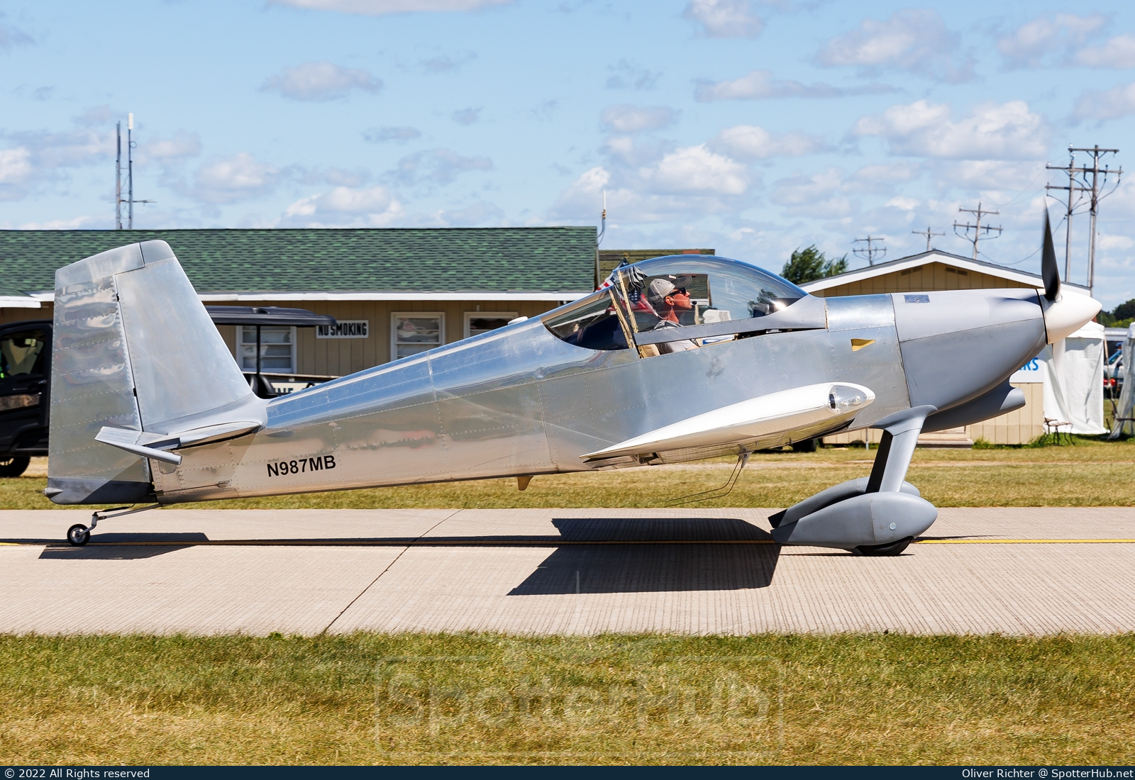 Photo of N987MB - Vans RV-7 operated by Private