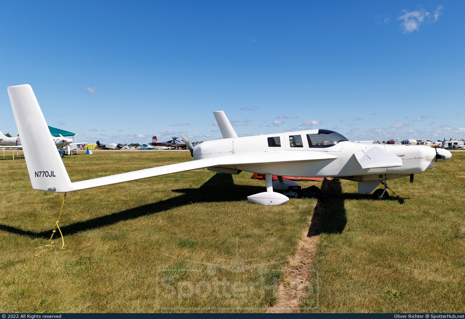Photo of N770JL - Rutan 74 Defiant operated by Private
