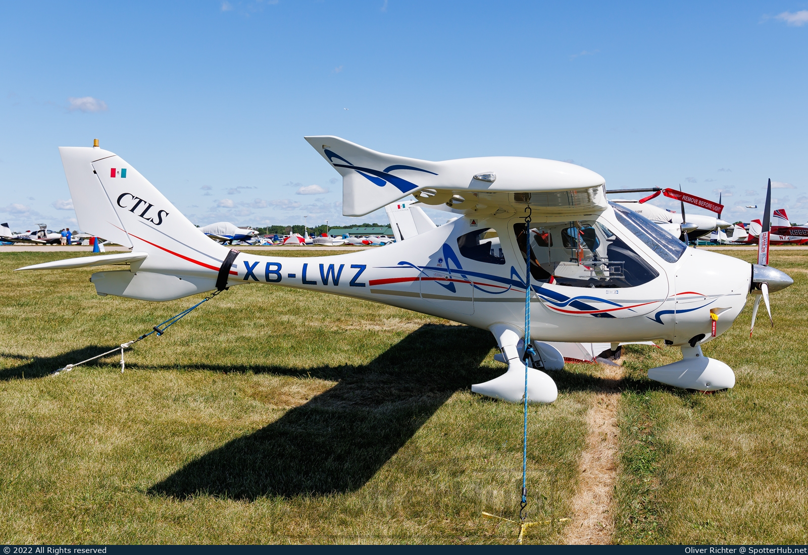 Photo of XB-LWZ - Flight Design CTLS operated by Private