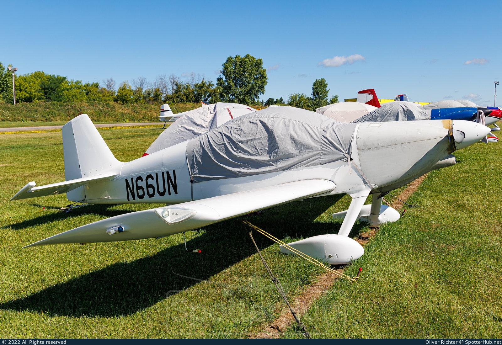 Photo of N66UN - Vans RV-6 operated by Private