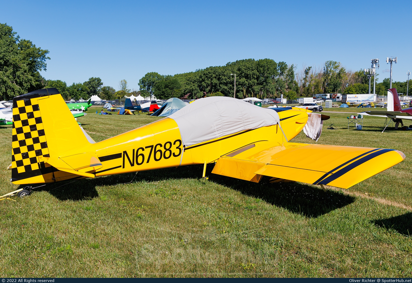 Photo of N67683 - Vans RV-7 operated by Private