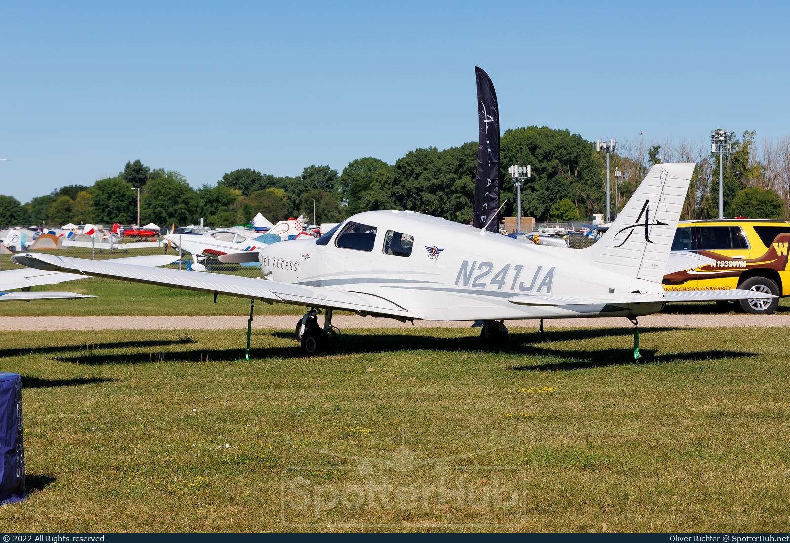 Photo of N241JA - Piper PA-28-181 Pilot 100i operated by Jet Access Aviation