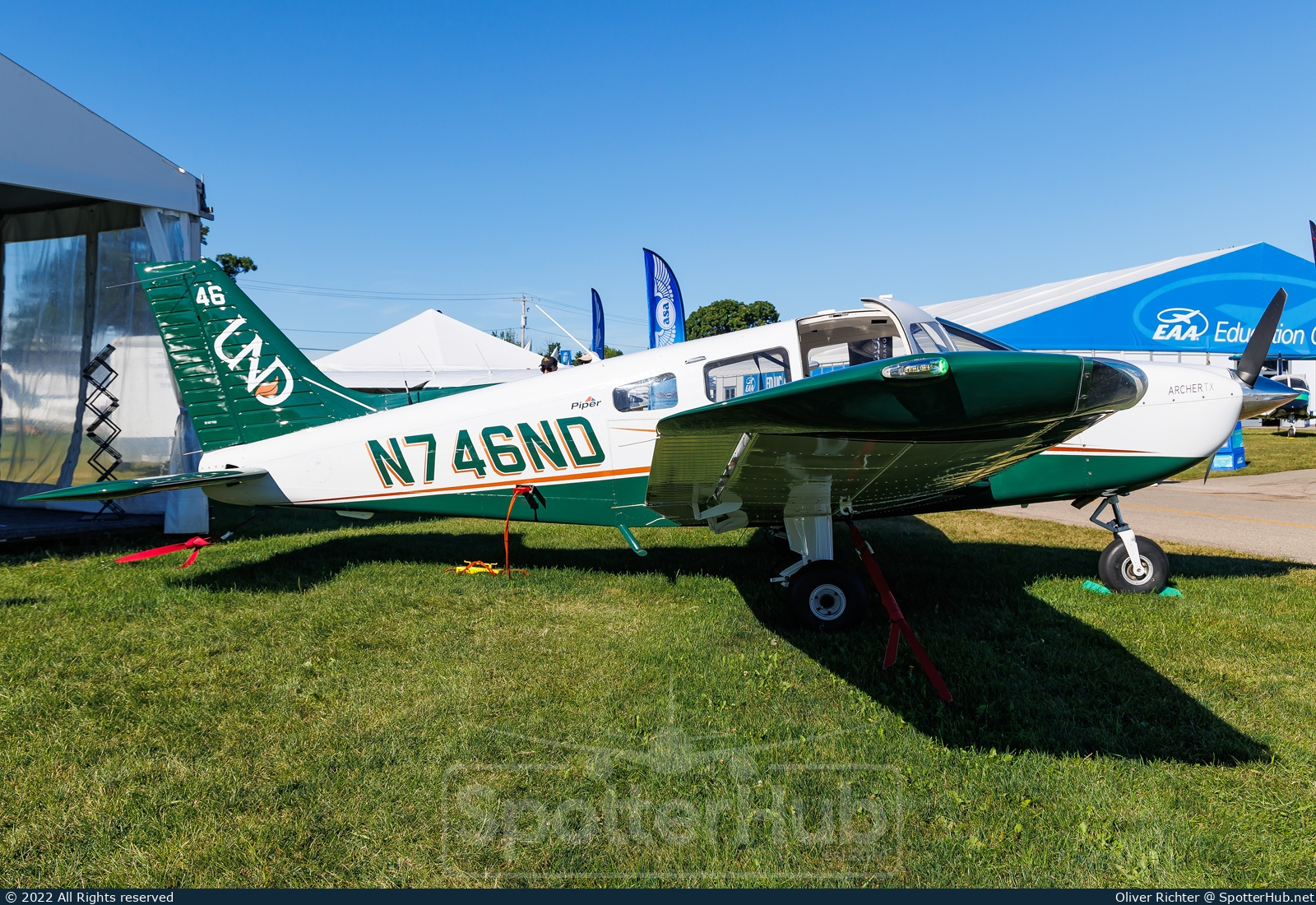 Photo of N746ND - Piper PA-28-181 Archer TX operated by University of North Dakota