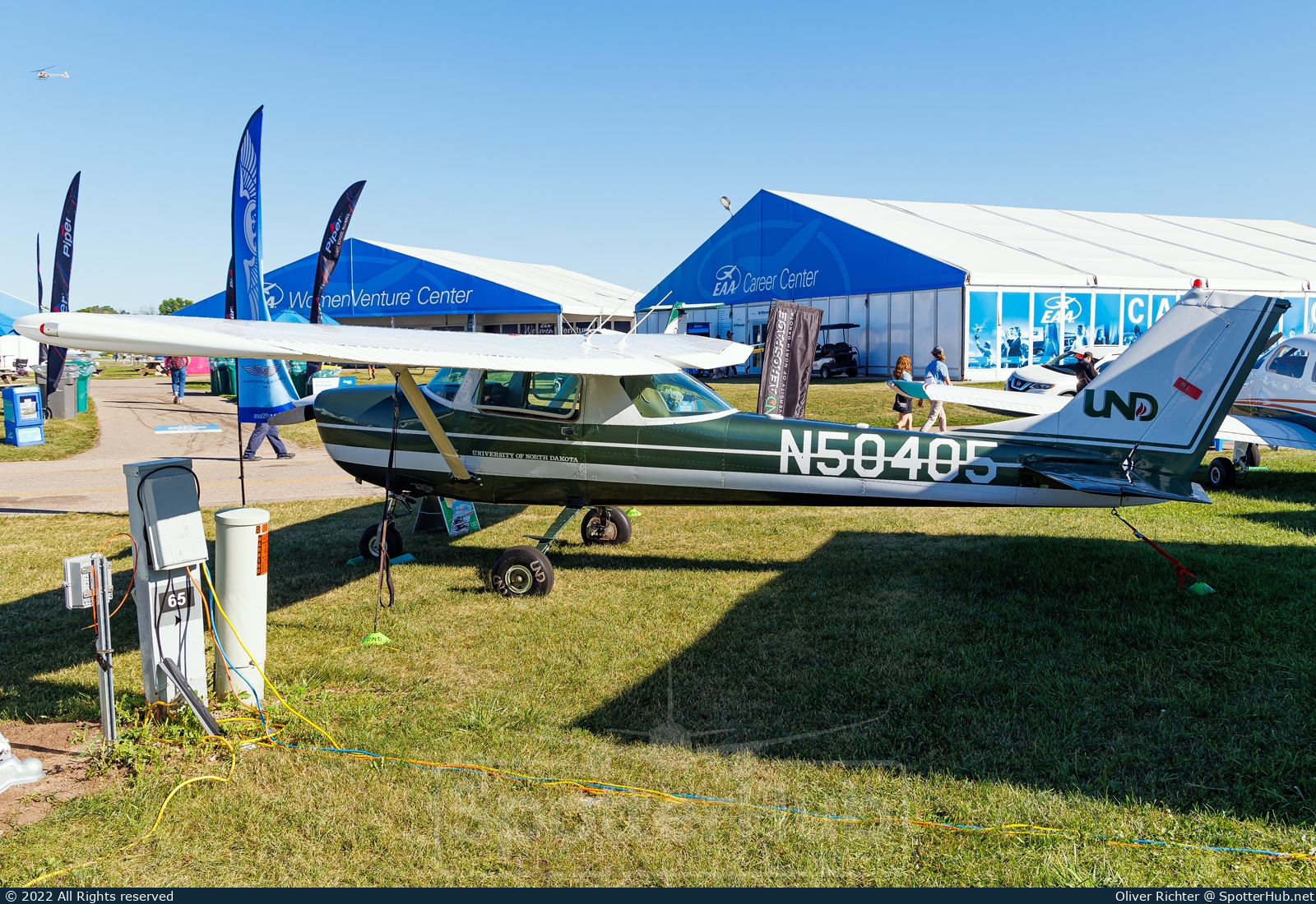 Photo of N50405 - Cessna 150H operated by University of North Dakota