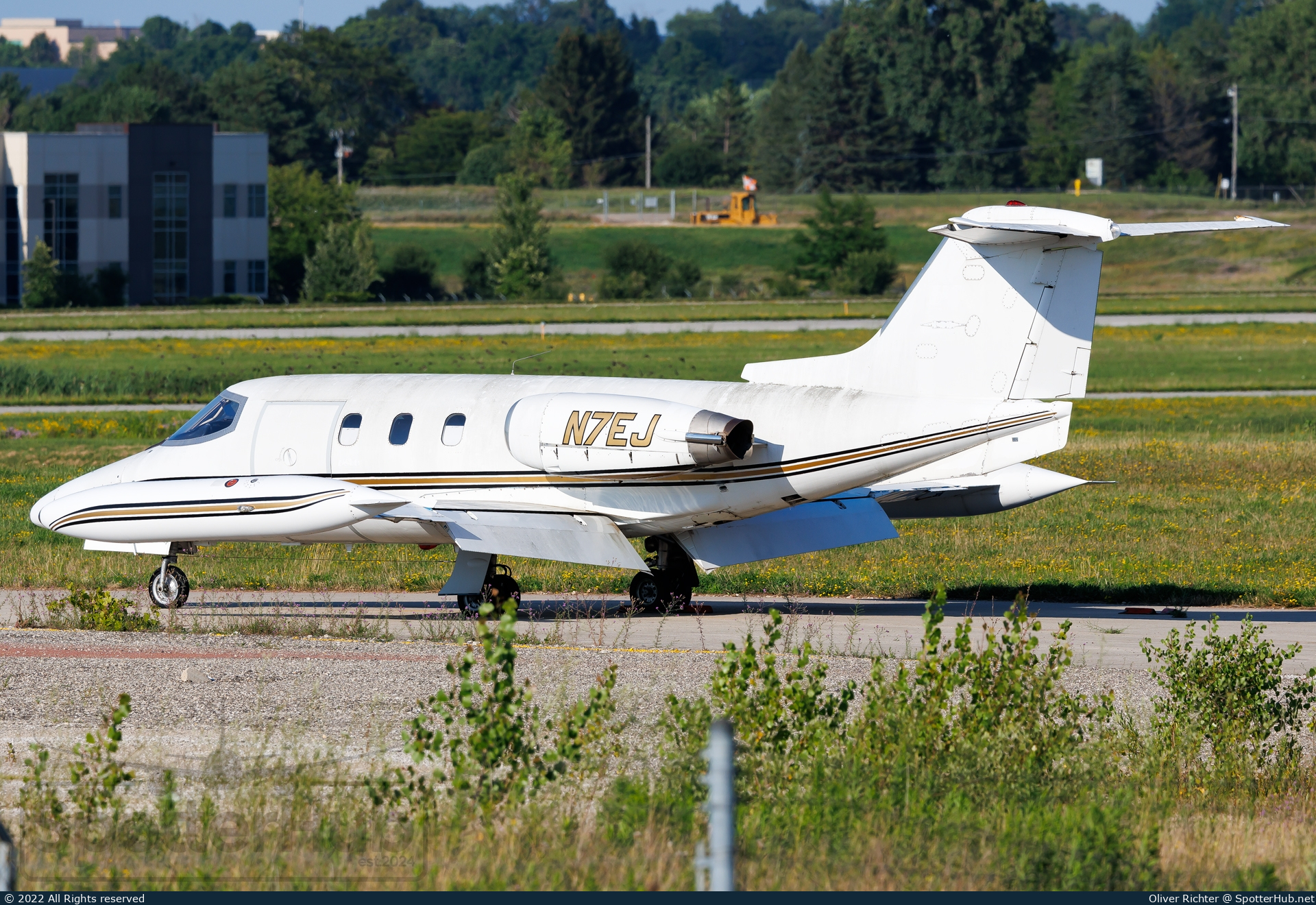 Photo of N7EJ - Bombardier Learjet 24E operated by Private