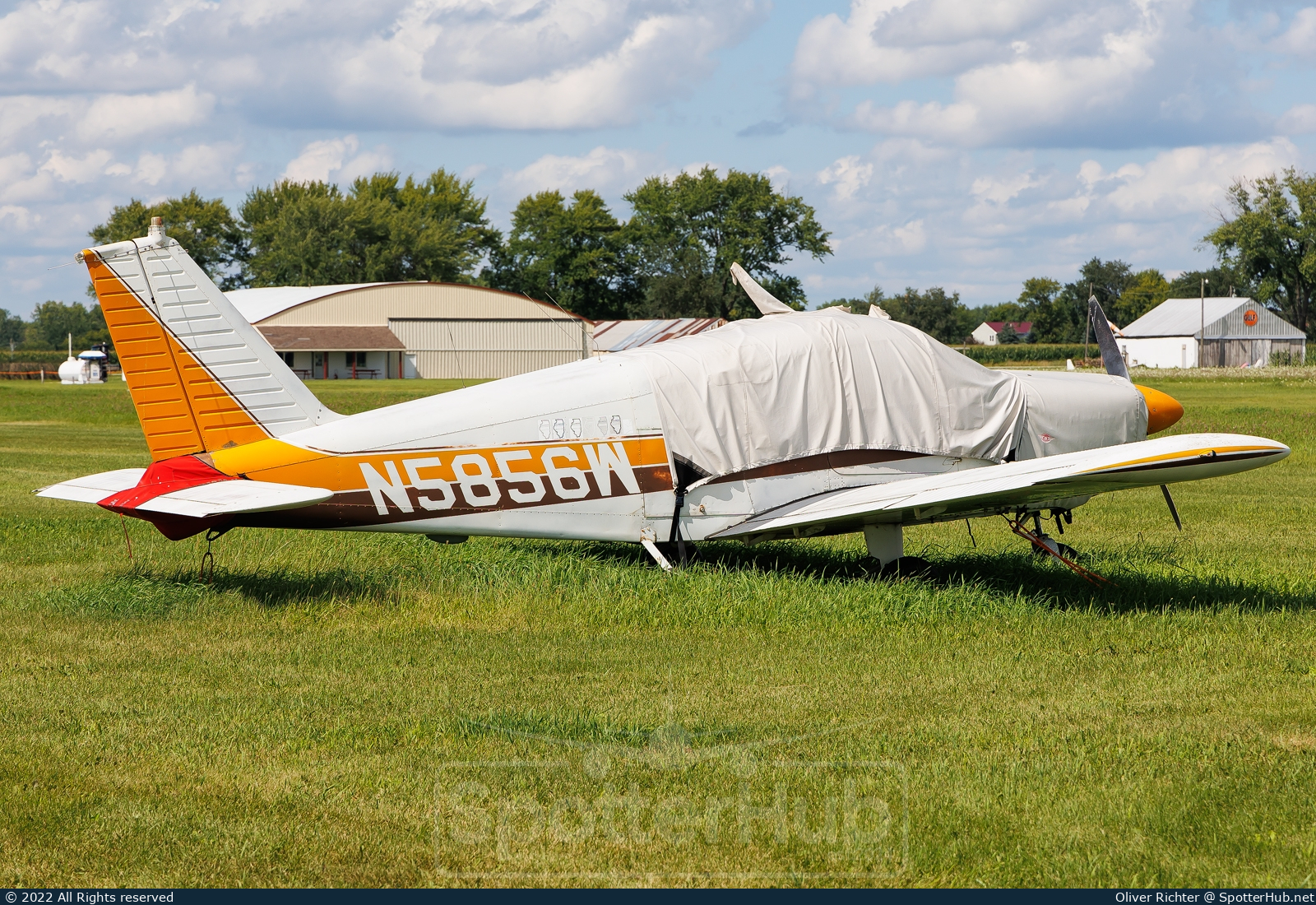 Photo of N5856W - Piper PA-28-160 Cherokee C operated by Private