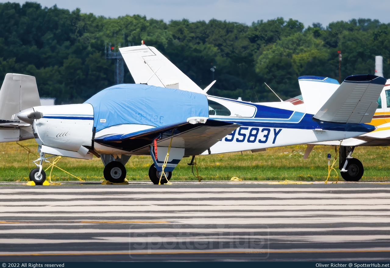 Photo of N9583Y - Beechcraft P35 Bonanza operated by Private