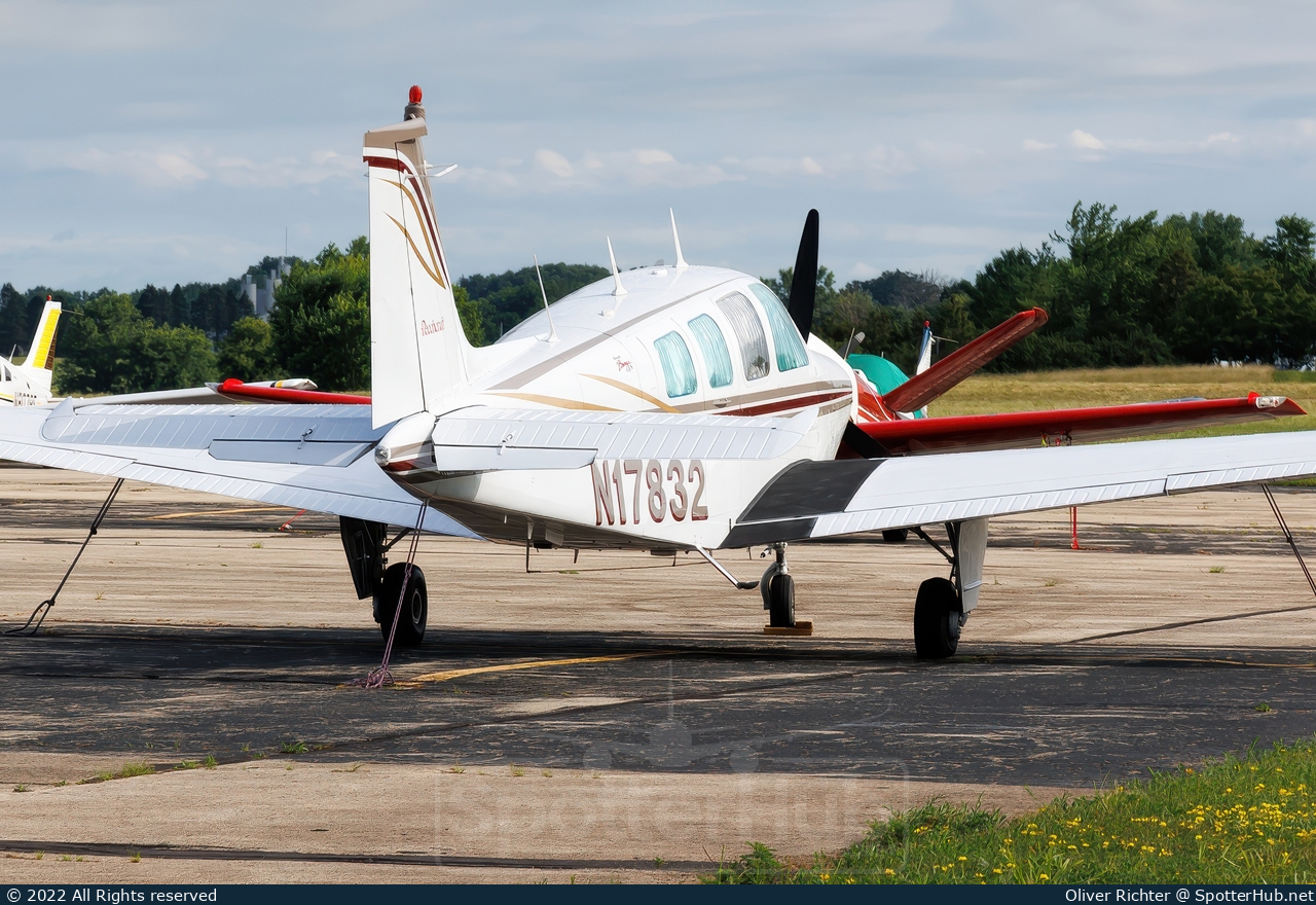 Photo of N17832 - Beechcraft A36 Bonanza operated by Private