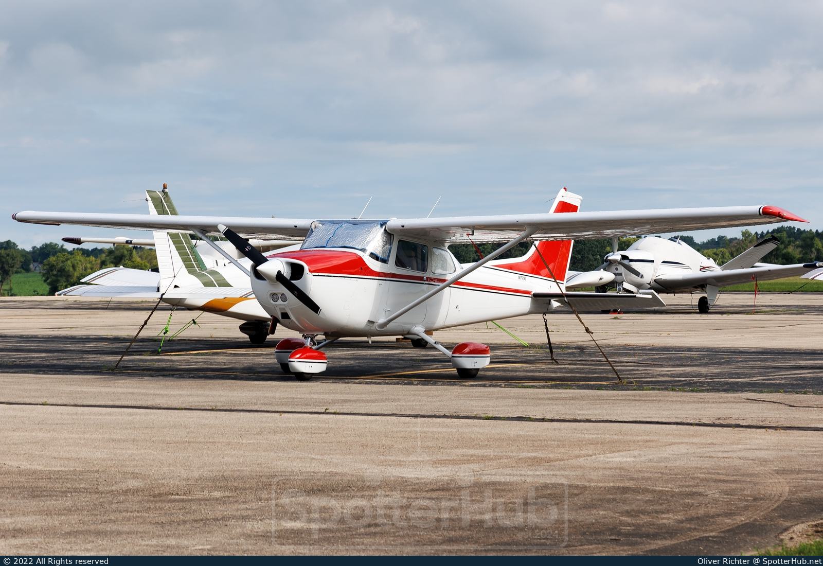 Photo of N7791 - Cessna 172N Skyhawk operated by Private