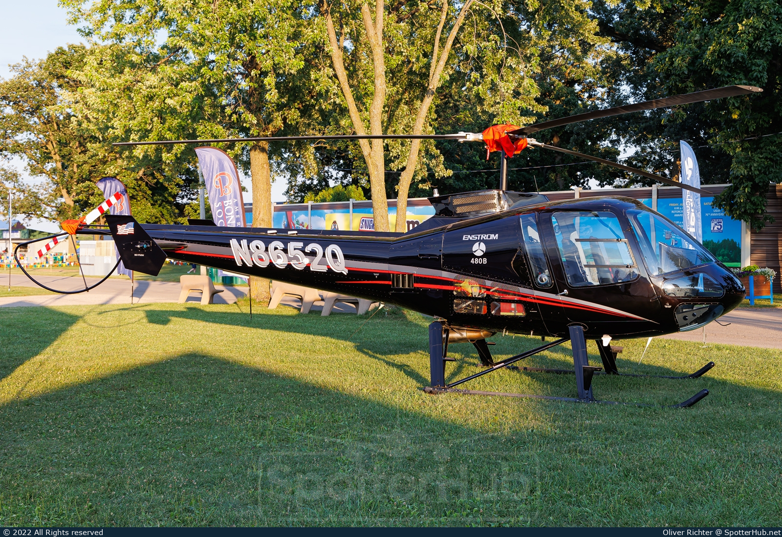 Photo of N8652Q - Enstrom 480B operated by Enstrom Helicopter