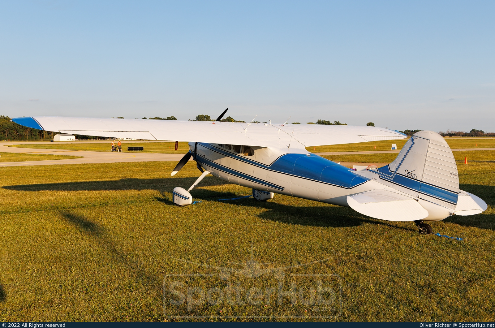 Photo of N195LW - Cessna 195B operated by Private