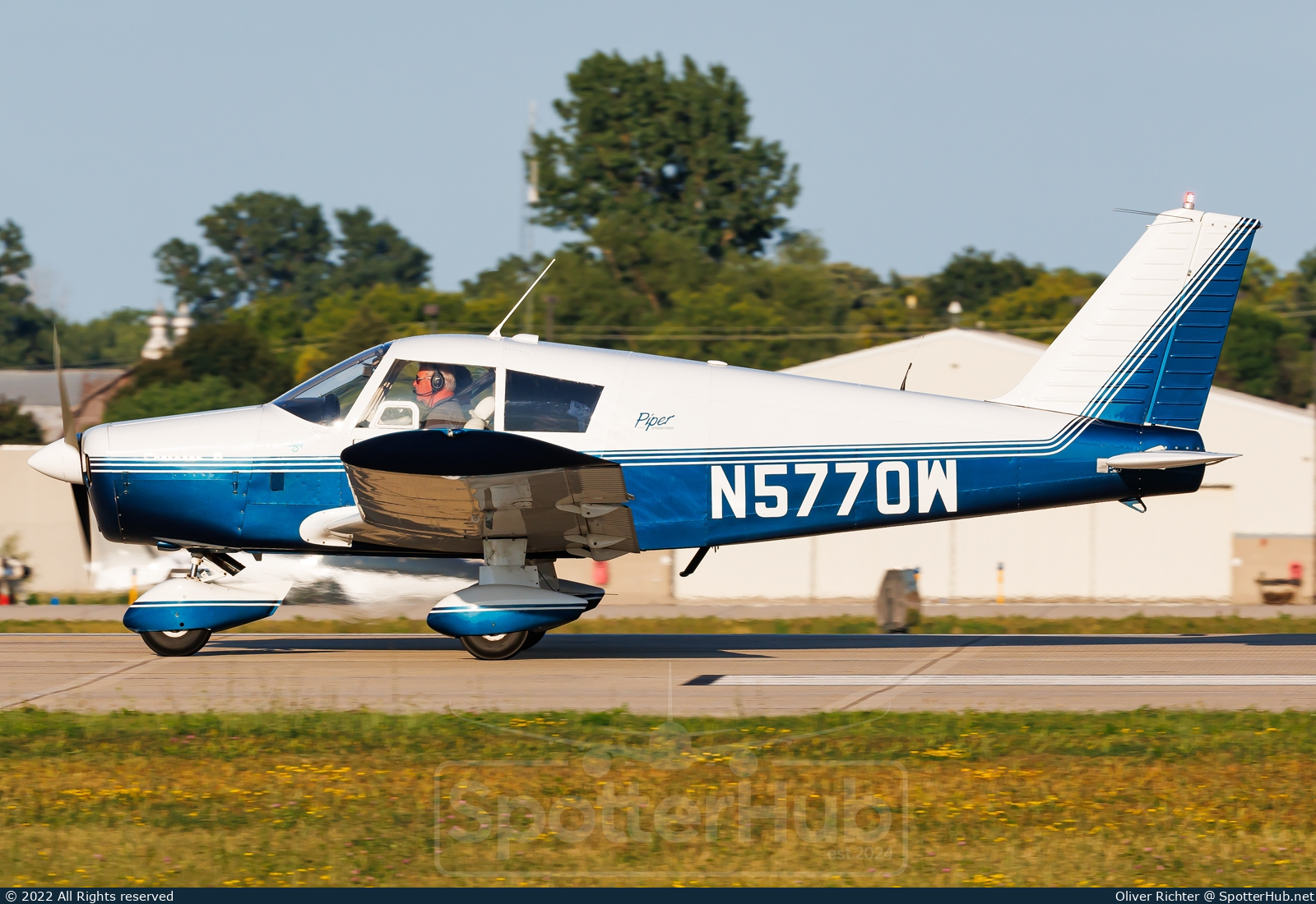Photo of N5770W - Piper PA-28-160 Cherokee B operated by Private