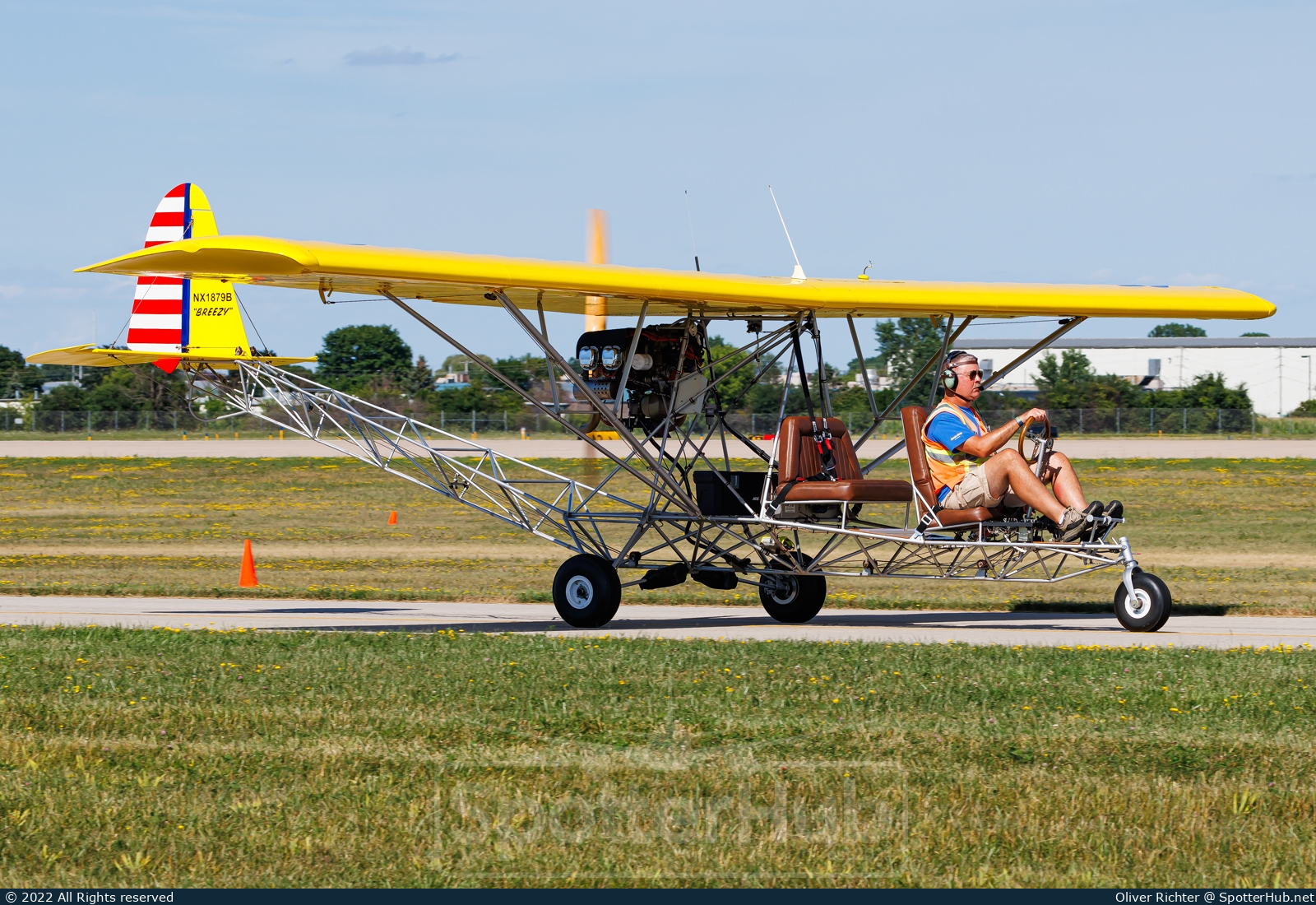 Photo of NX1879B - RLU-1 Breezy operated by Private