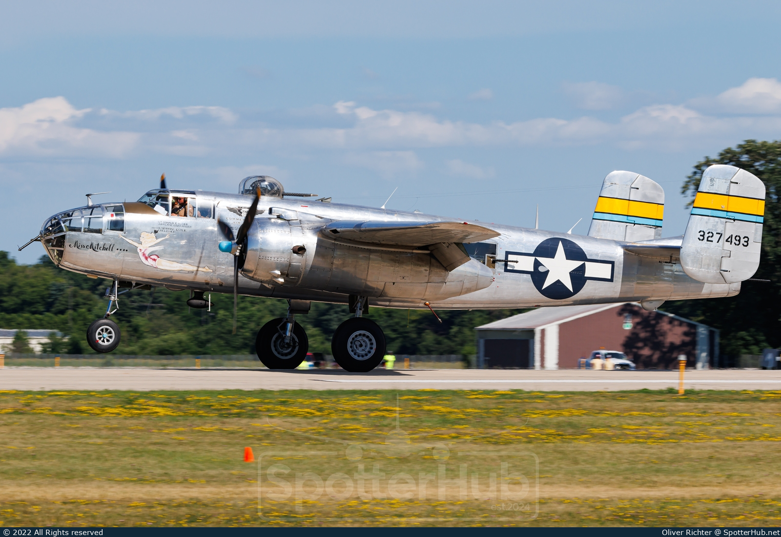 Photo of N27493 - North American TB-25K Mitchell operated by Commemorative Air Force