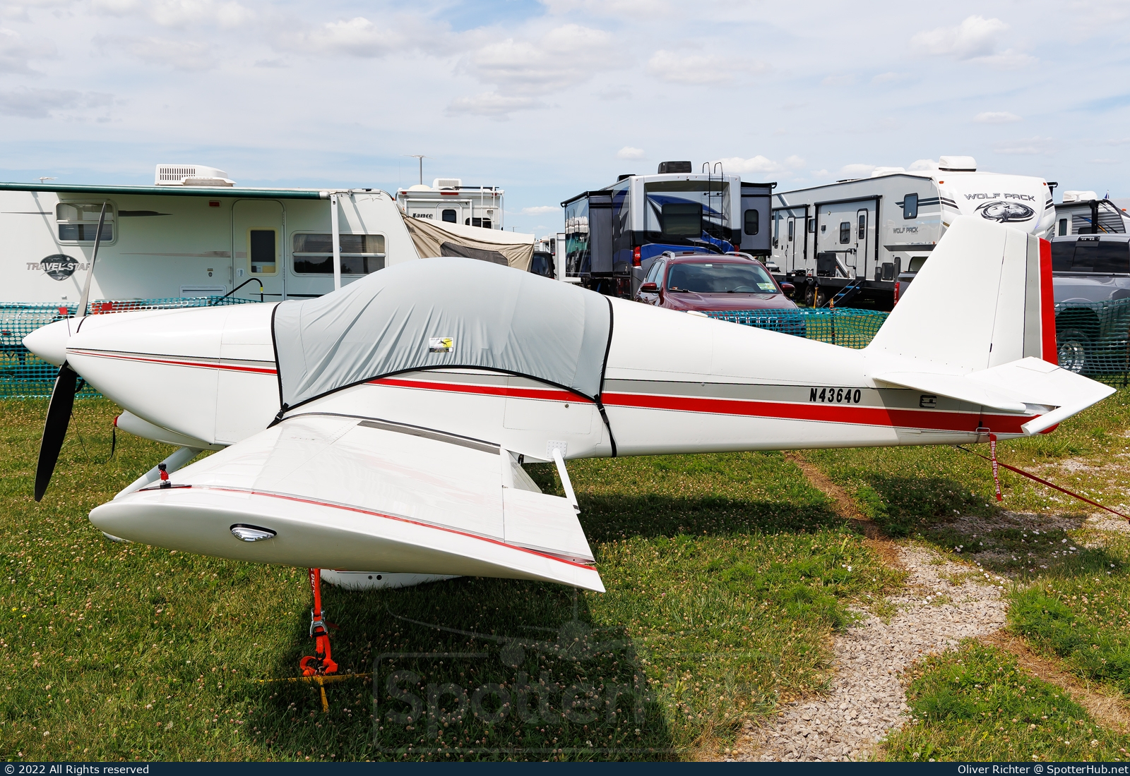 Photo of N43640 - Vans RV-6A operated by Private