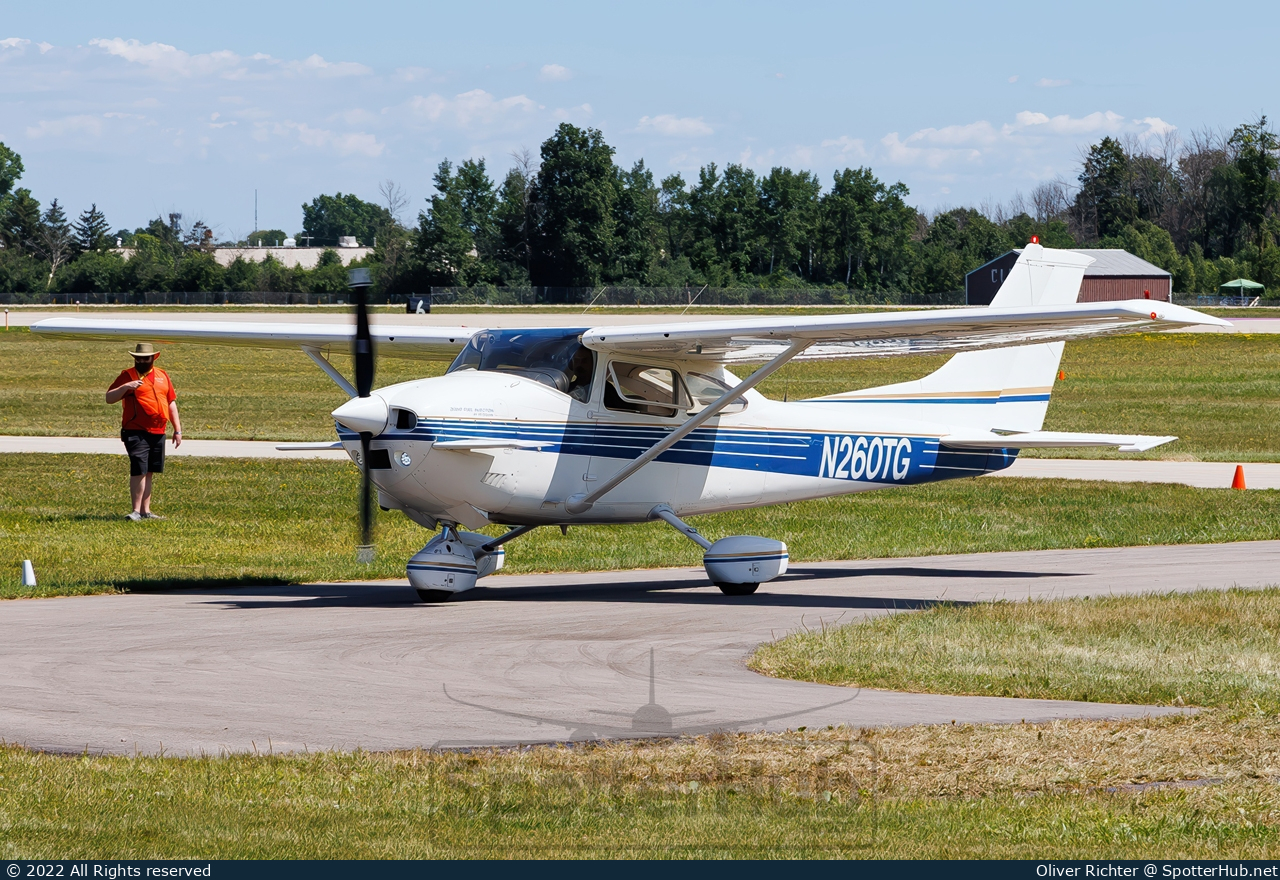 Photo of N260TG - Cessna 182Q Skylane operated by Private