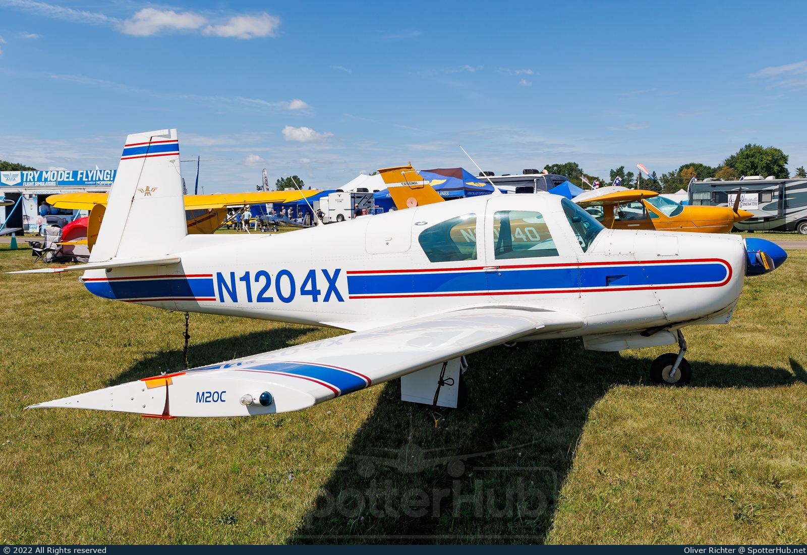Photo of N1204X - Mooney M20C Mark 21 operated by Private