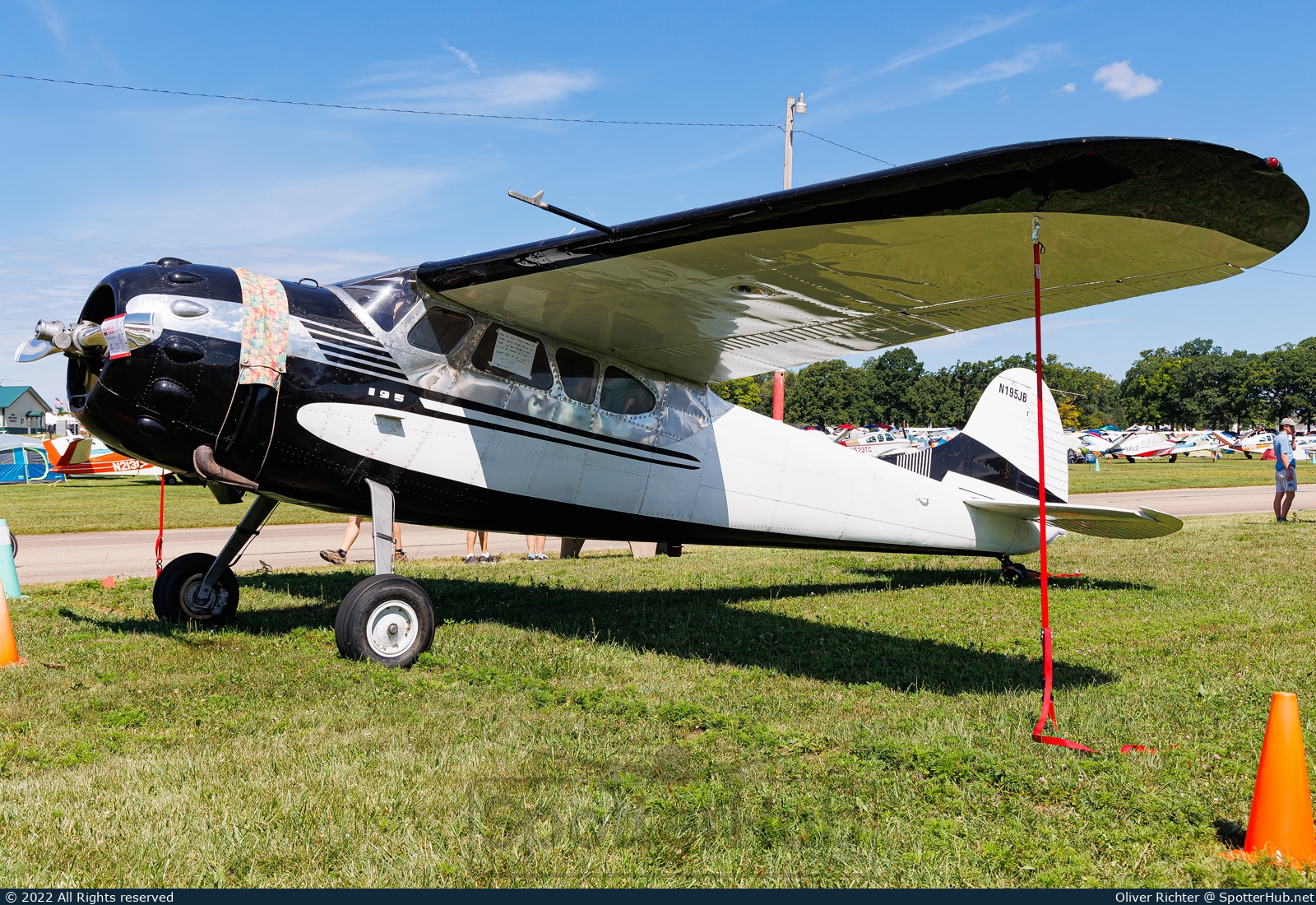 Photo of N195JB - Cessna 195 operated by Private
