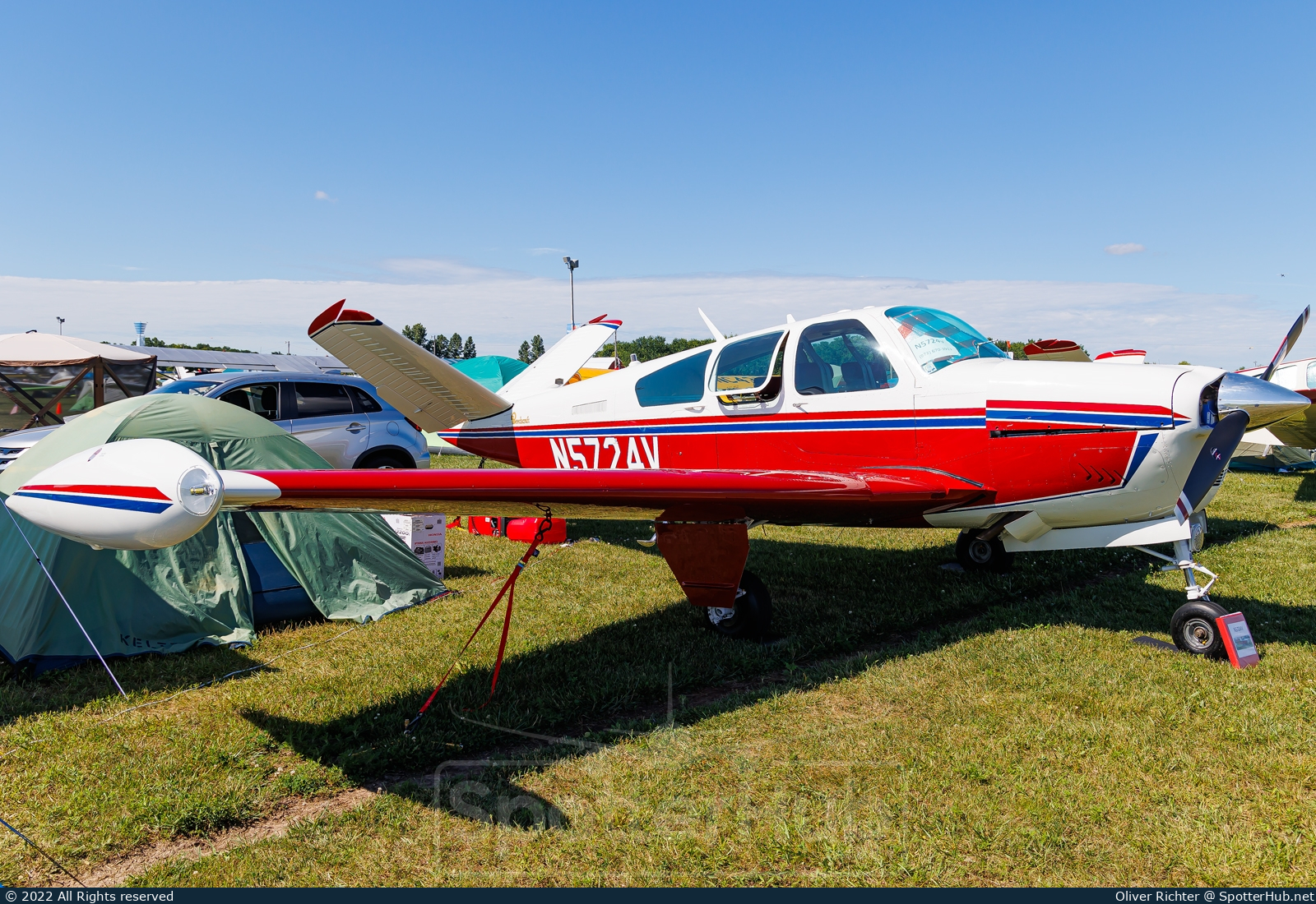 Photo of N5724V - Beechcraft V35 Bonanza operated by Private