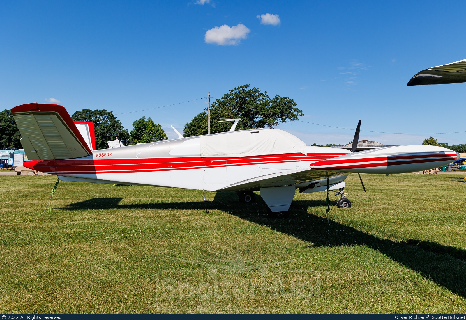 Photo of N9850R - Beechcraft M35 Bonanza operated by Private