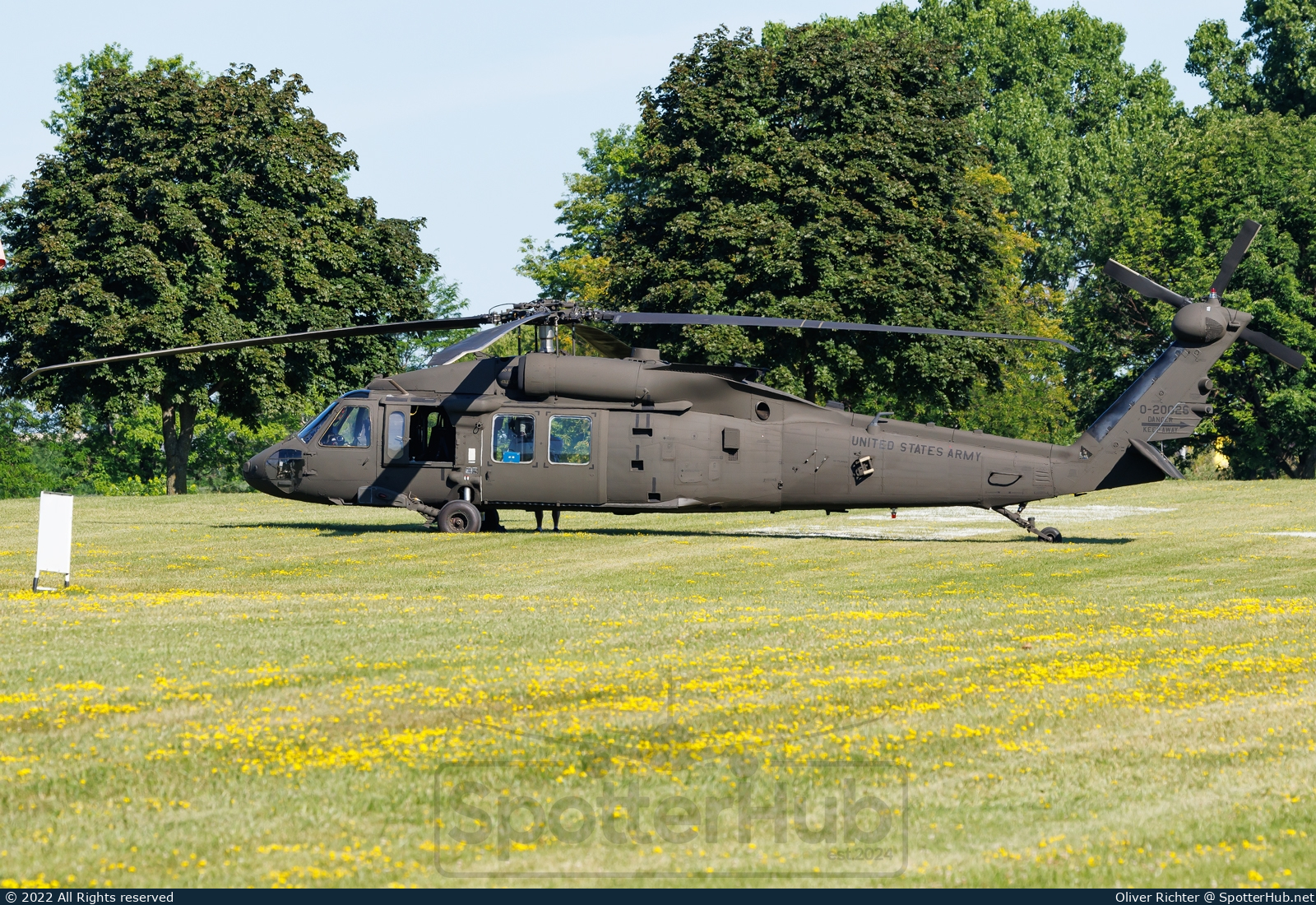 Photo of 07-20026 - Sikorsky UH-60M Black Hawk operated by US Army