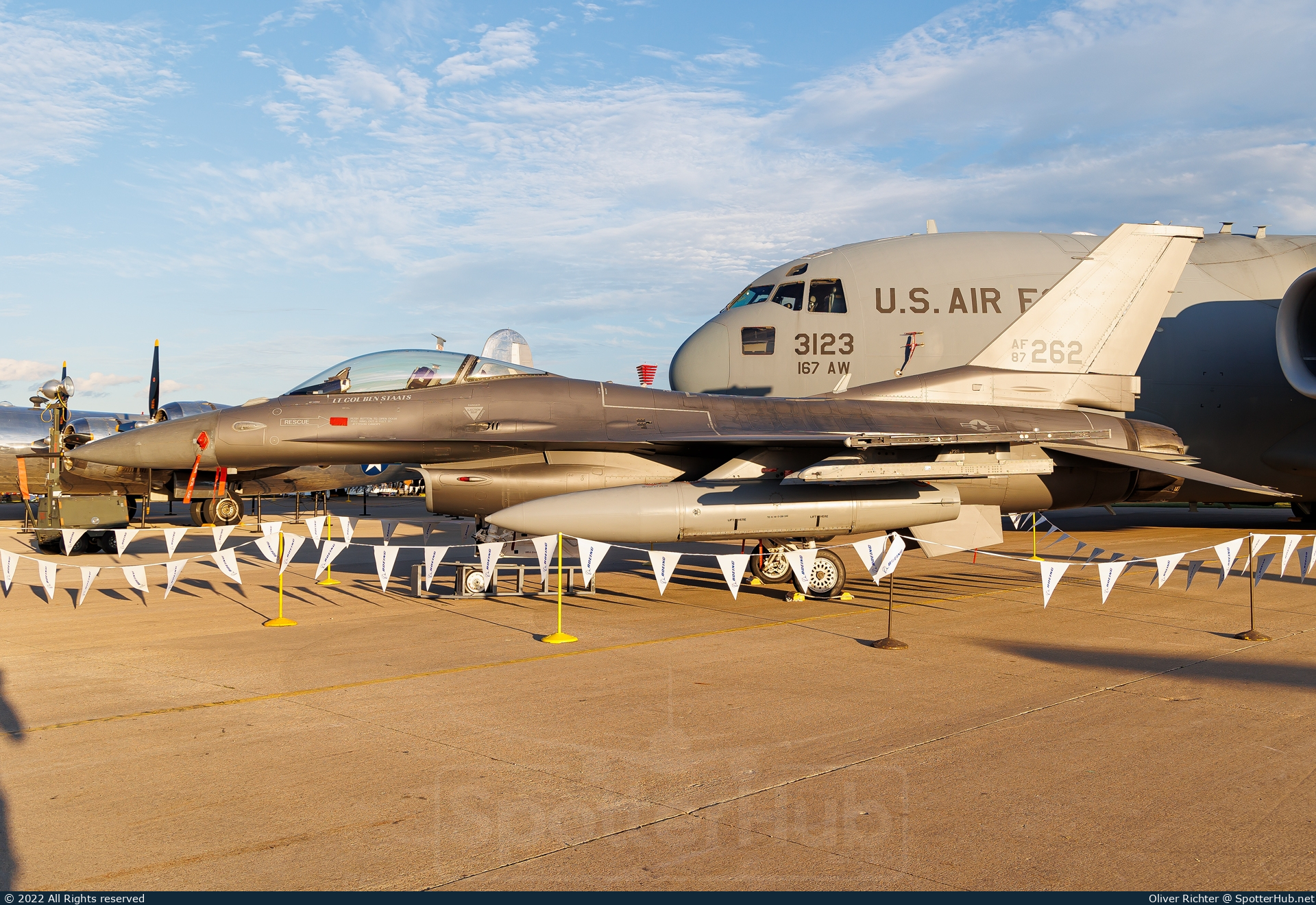 Photo of 87-0262 - General Dynamics F-16C Fighting Falcon operated by US Air Force