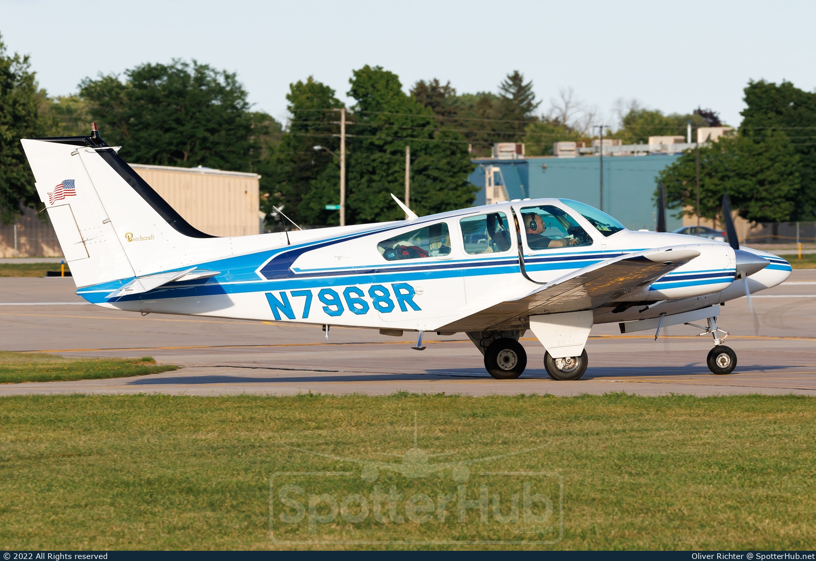 Photo of N7968R - Beechcraft 95-B55 Baron operated by Private