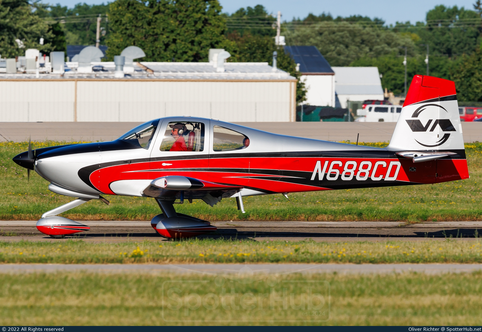 Photo of N688CD - Vans RV-10 operated by Private