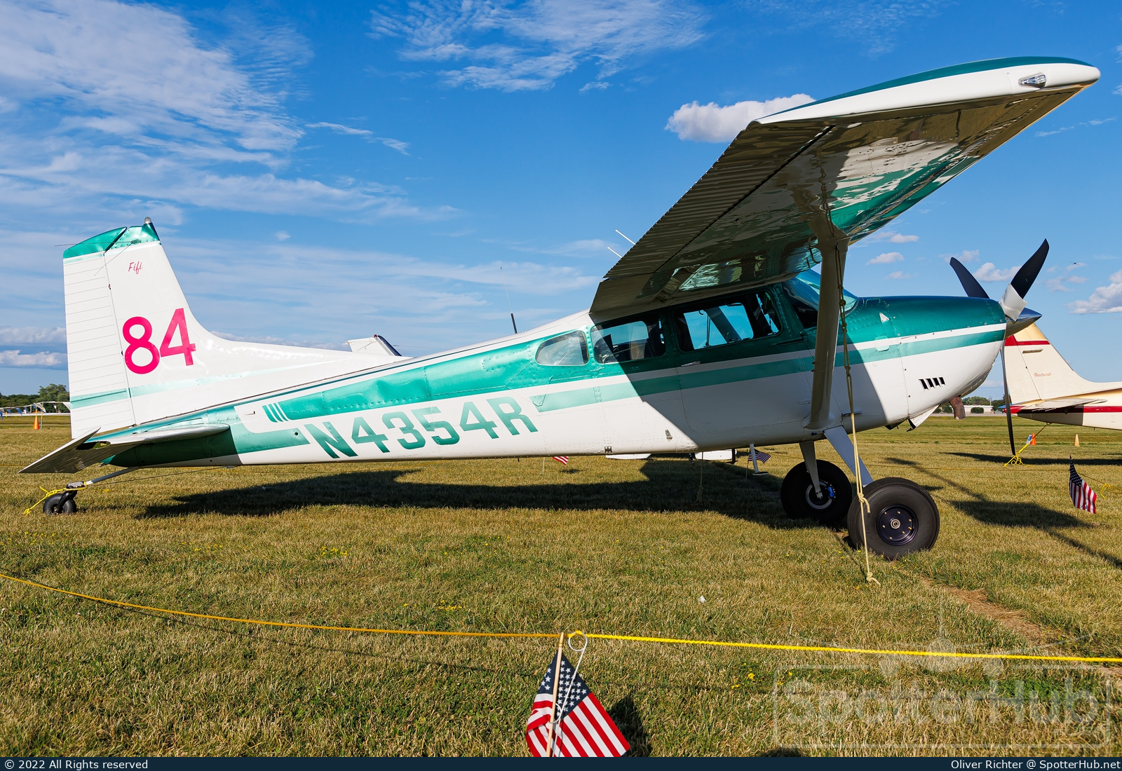 Photo of N4354R - Cessna A185F Skywagon operated by Private