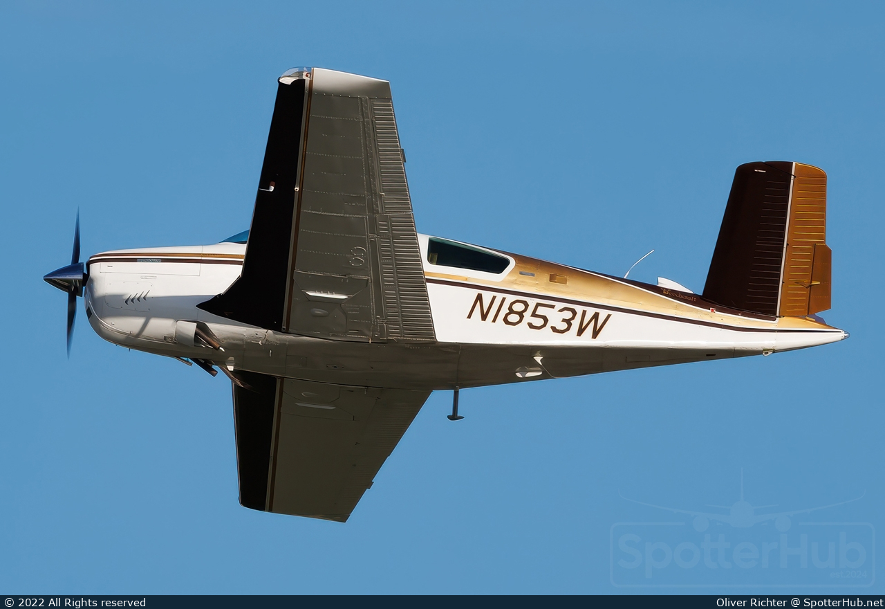 Photo of N1853W - Beechcraft V35B Bonanza operated by Private