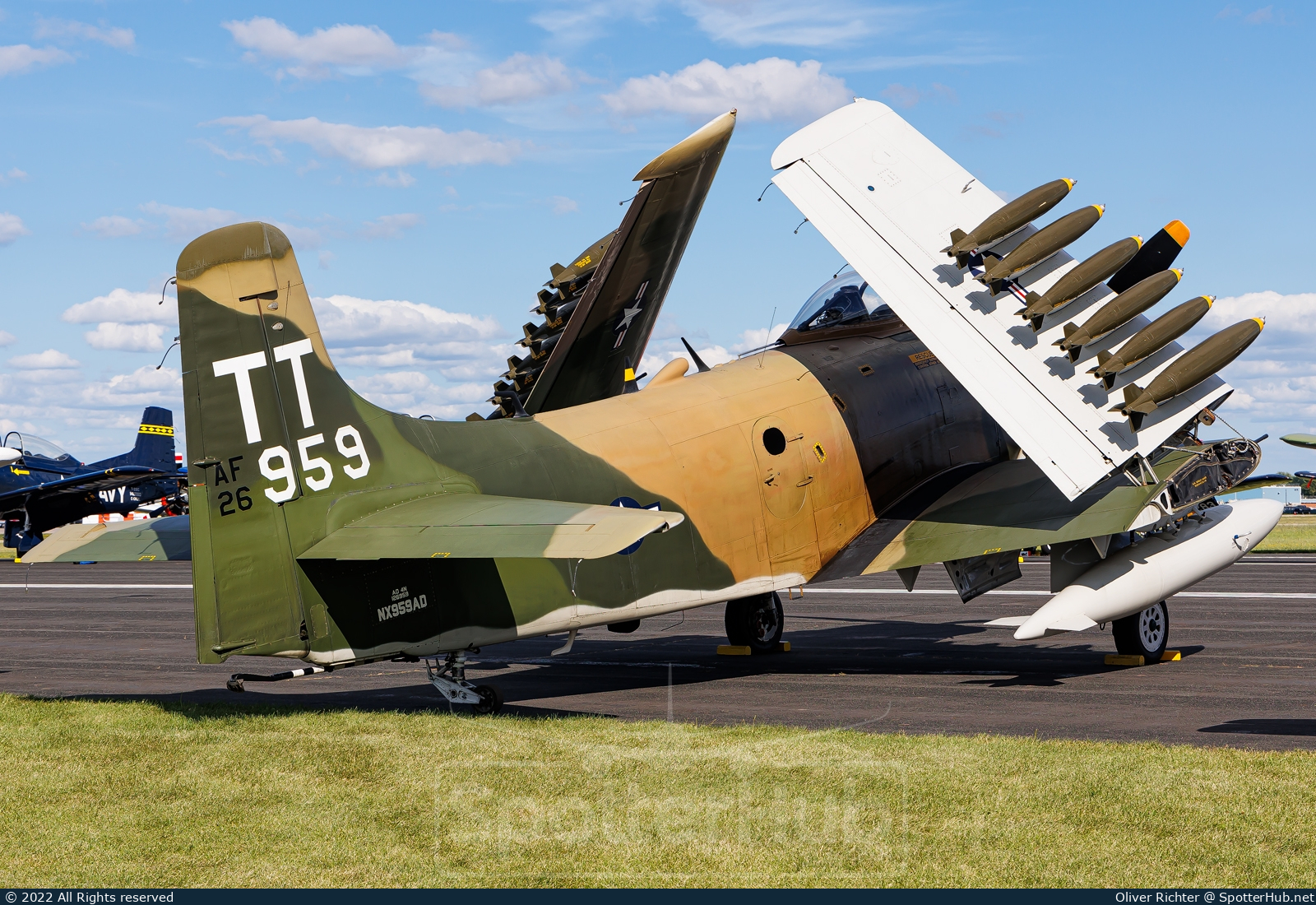 Photo of NX959AD - Douglas AD-4N Skyraider operated by East Iowa Air