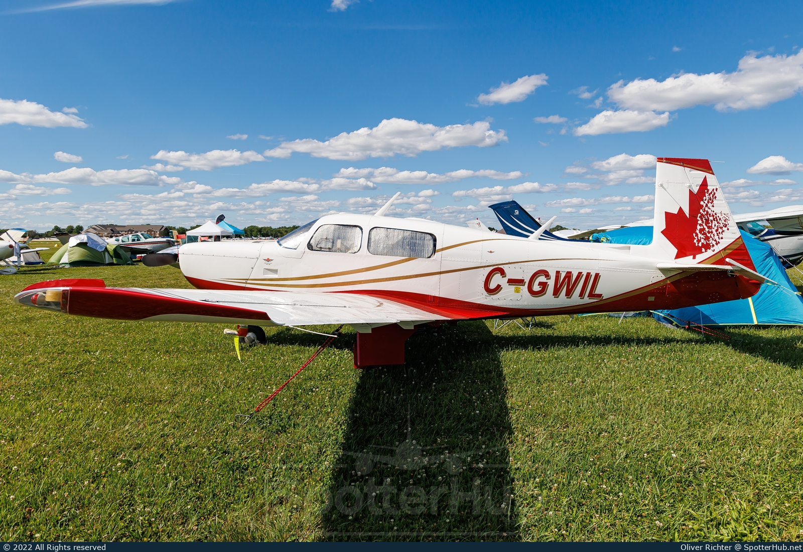 Photo of C-GWIL - Mooney M20K 231 operated by Private