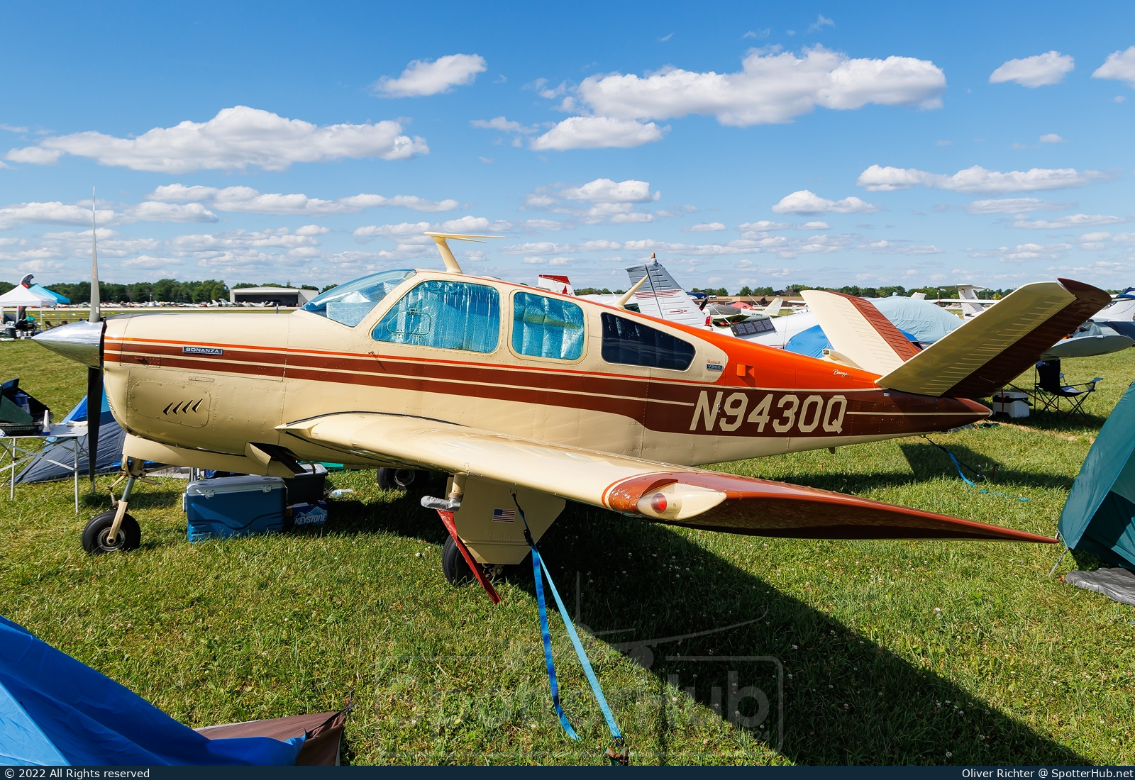 Photo of N9430Q - Beechcraft V35B Bonanza operated by Private