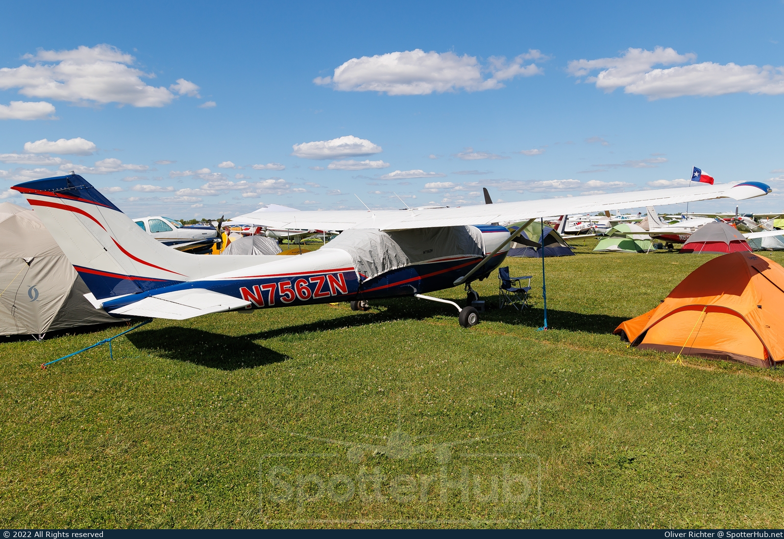 Photo of N756ZN - Cessna R182 Skylane RG operated by Private