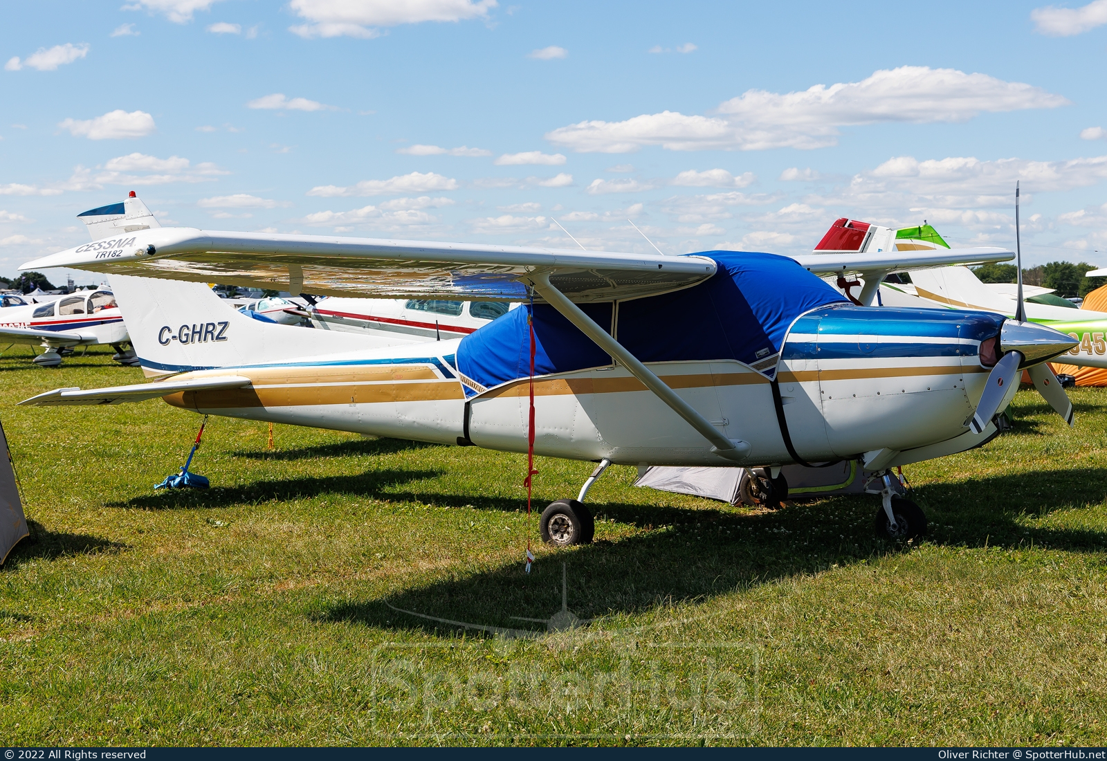 Photo of C-GHRZ - Cessna TR182 Turbo Skylane RG operated by Private