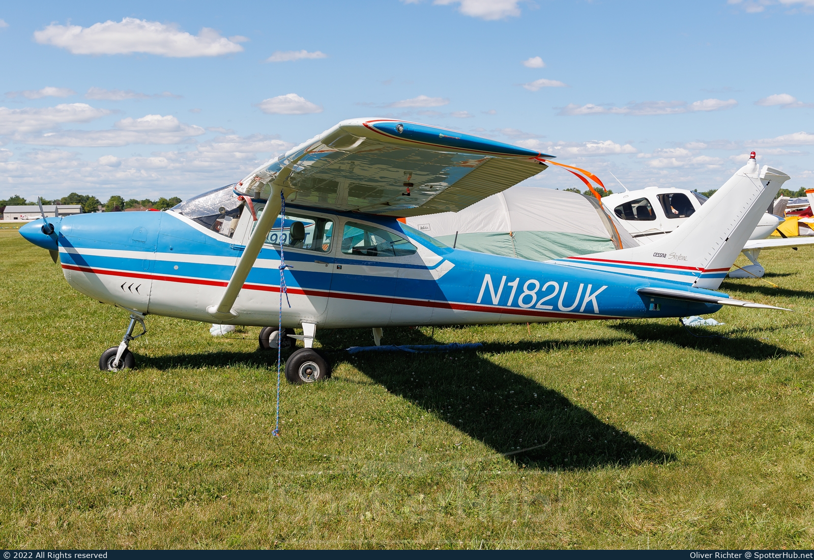 Photo of N182UK - Cessna 182G Skylane operated by Private