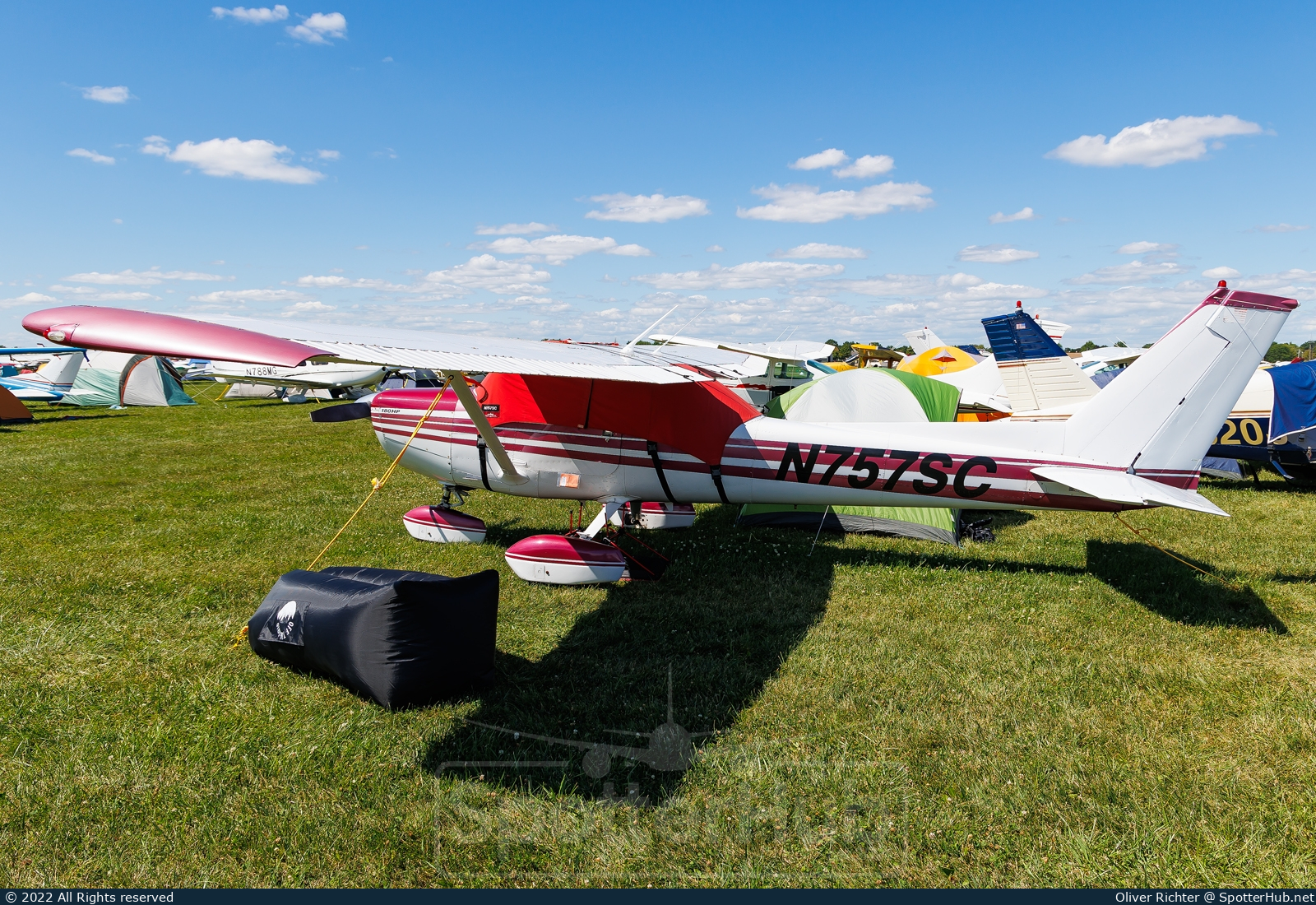 Photo of N757SC - Cessna 152 operated by Private