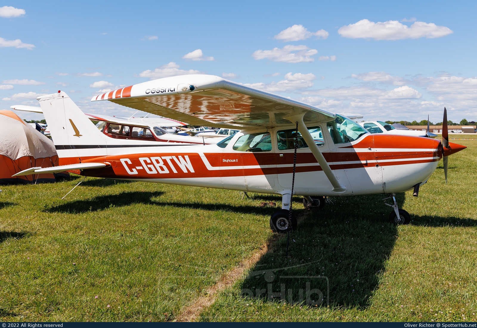 Photo of C-GBTW - Cessna 172M Skyhawk II operated by Private