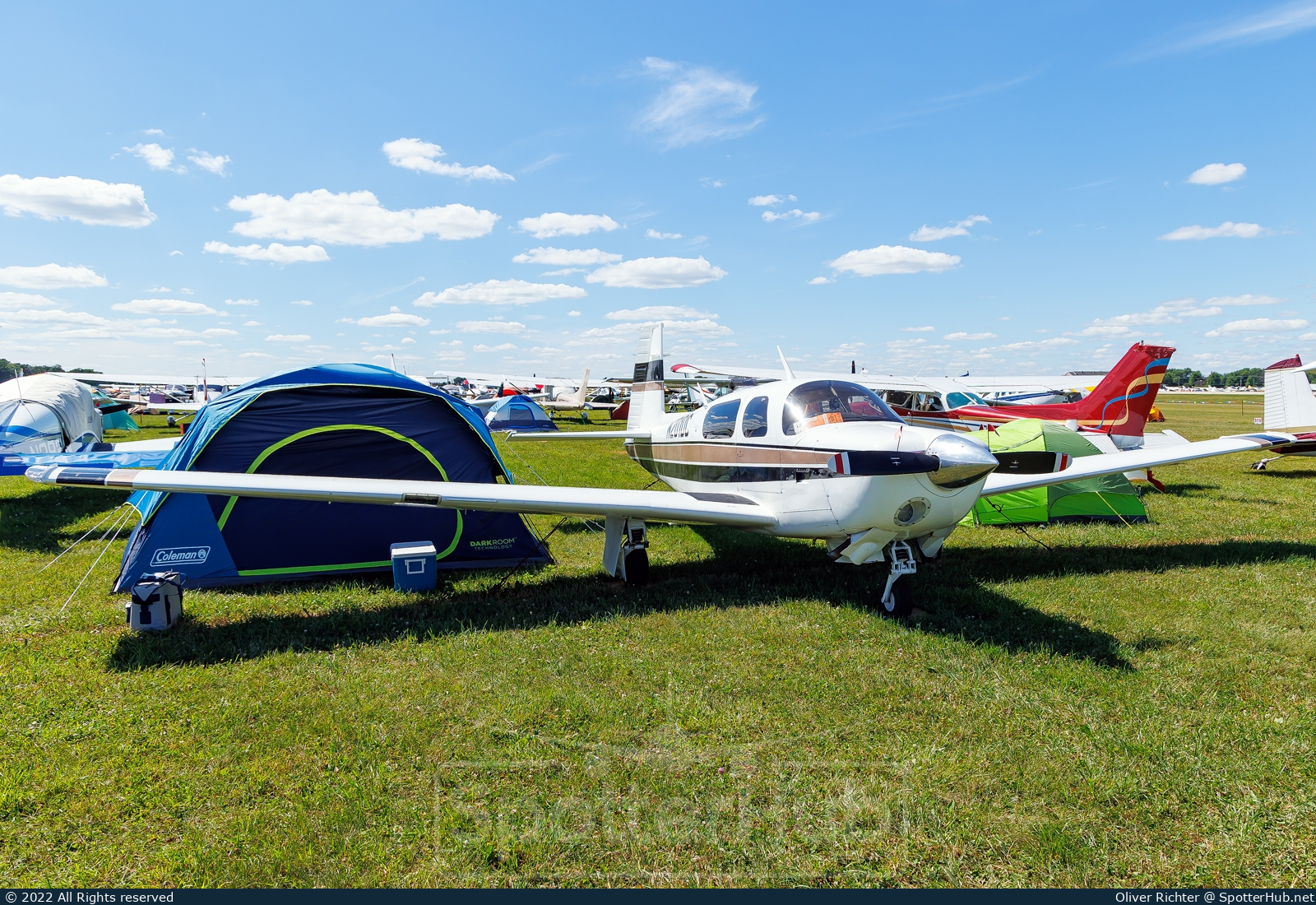 Photo of N201DC - Mooney M20J 201 operated by Private