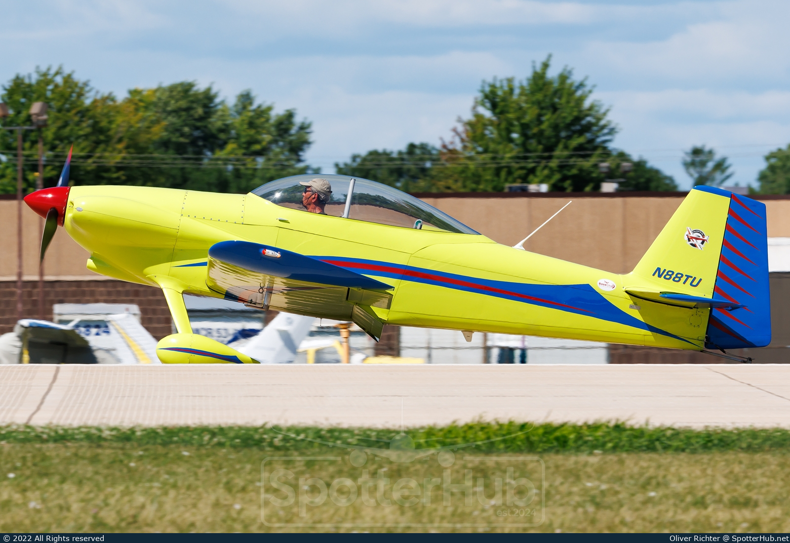 Photo of N88TU - Vans RV-4 operated by Private
