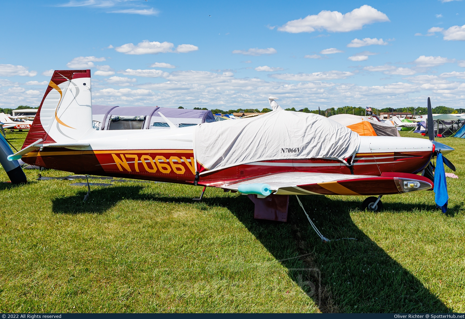 Photo of N7066V - Mooney M20K 231 operated by Mooney Spirit Flying Club