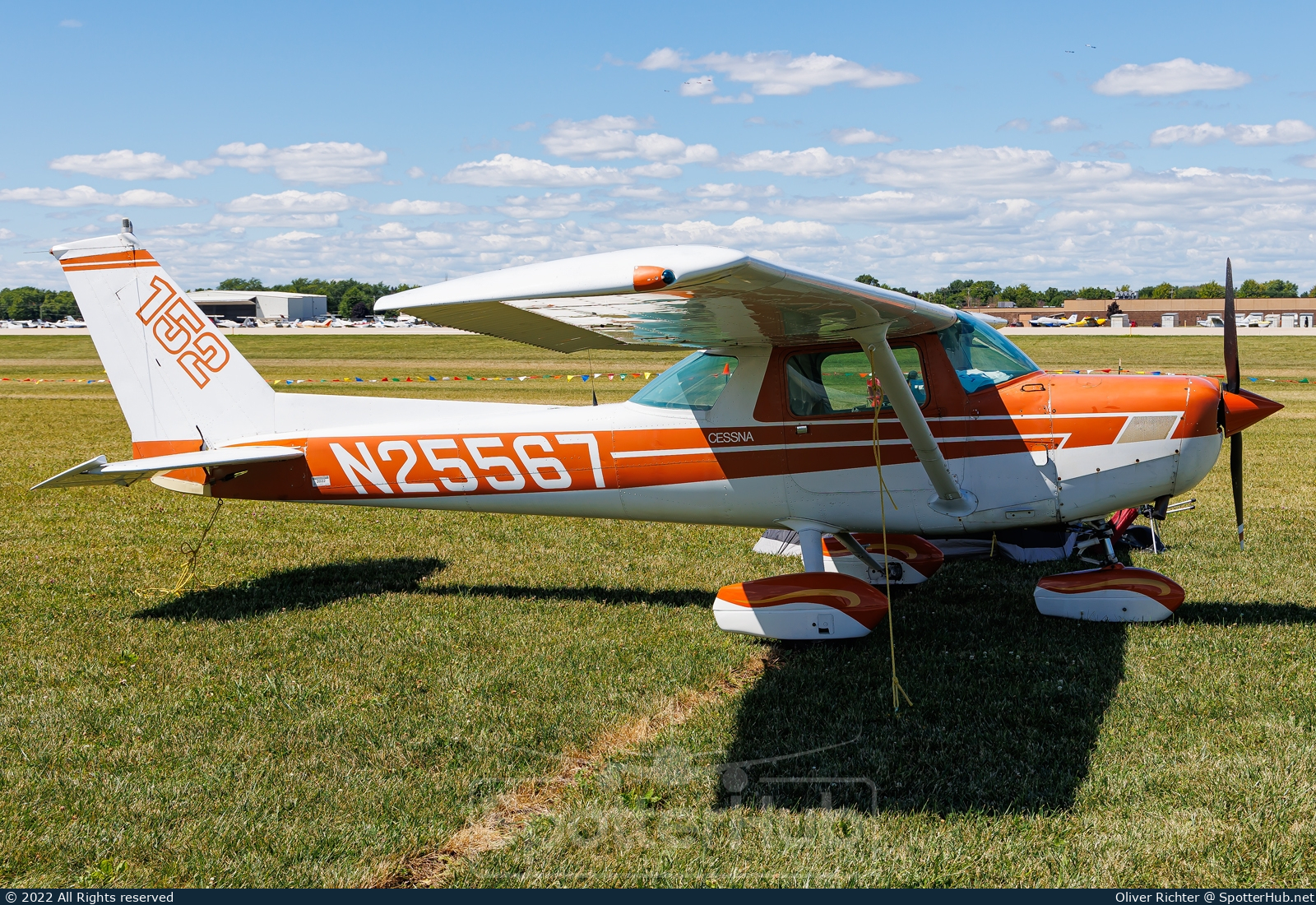 Photo of N25567 - Cessna 152 operated by Private
