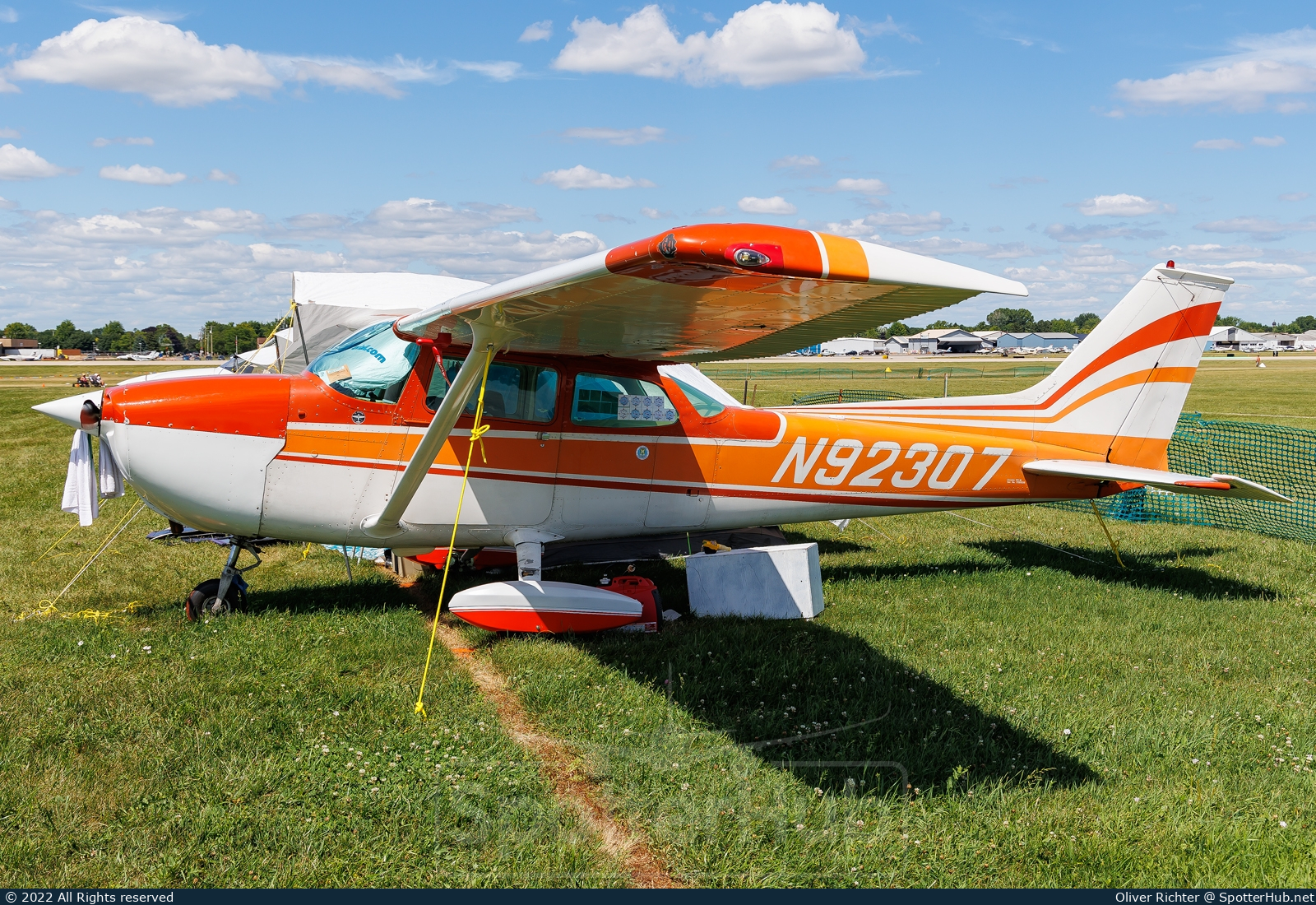 Photo of N92307 - Cessna 172M Skyhawk operated by Private