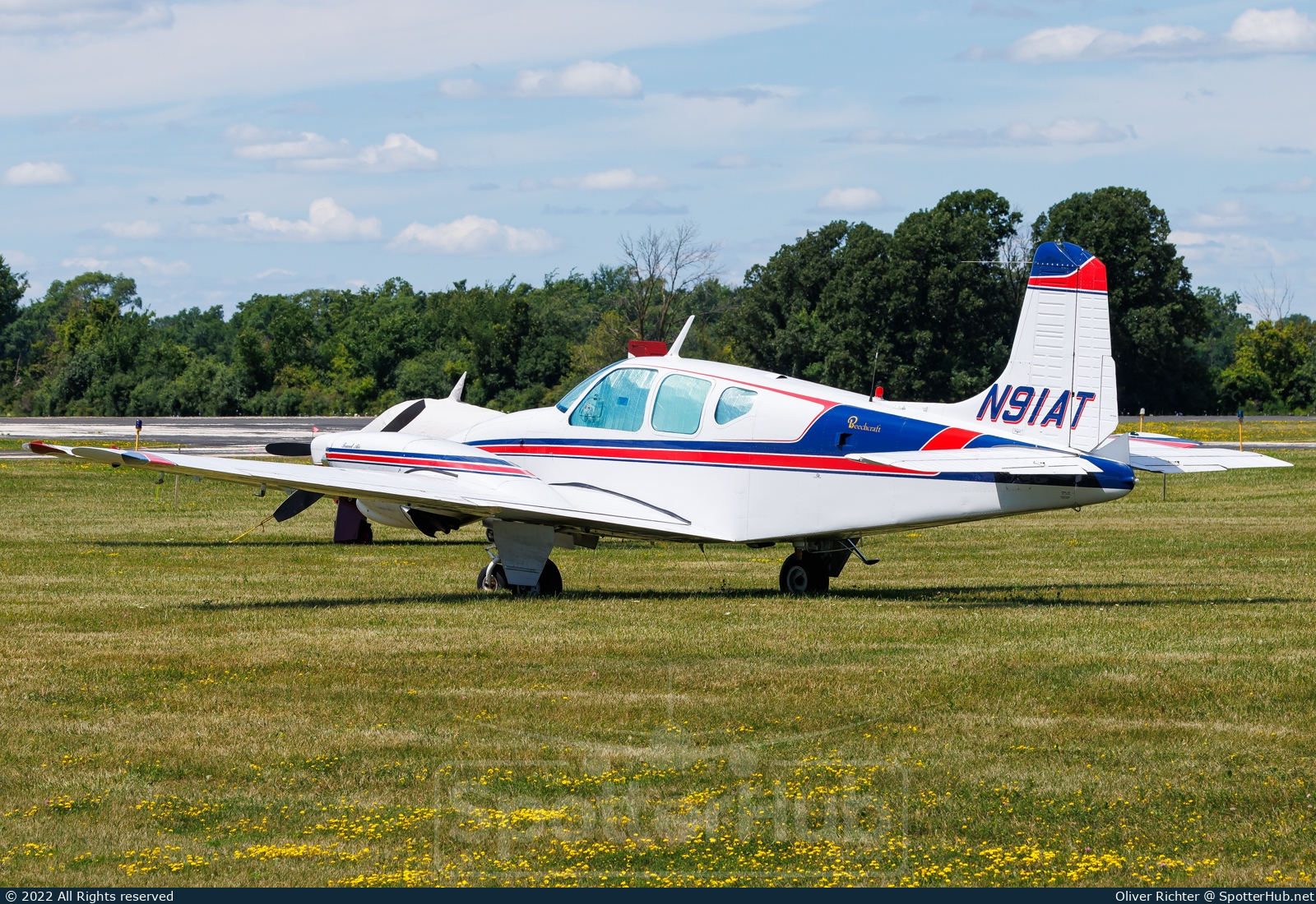 Photo of N91AT - Beechcraft D95A Travel Air operated by Private