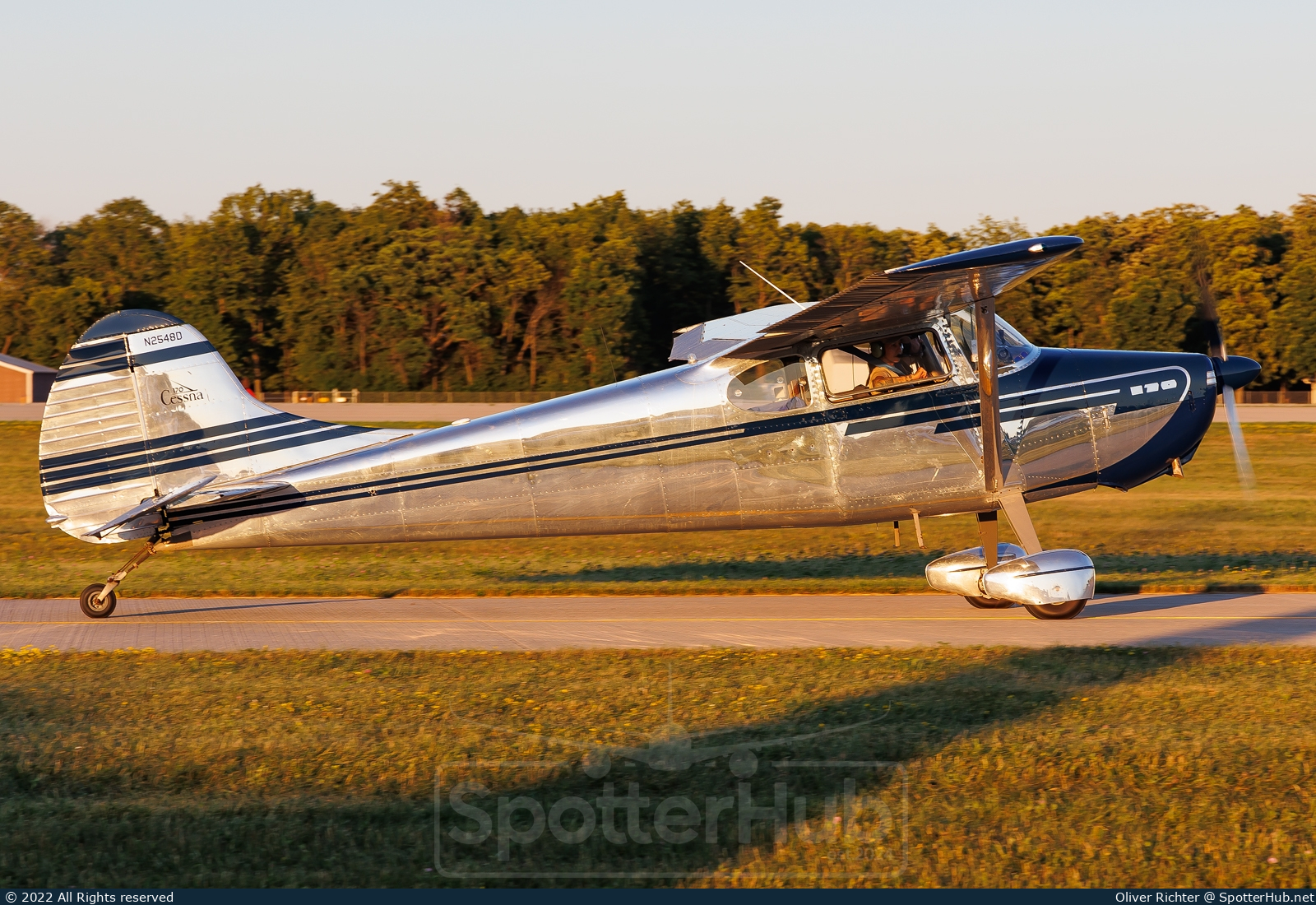 Photo of N2548D - Cessna 170B operated by Private