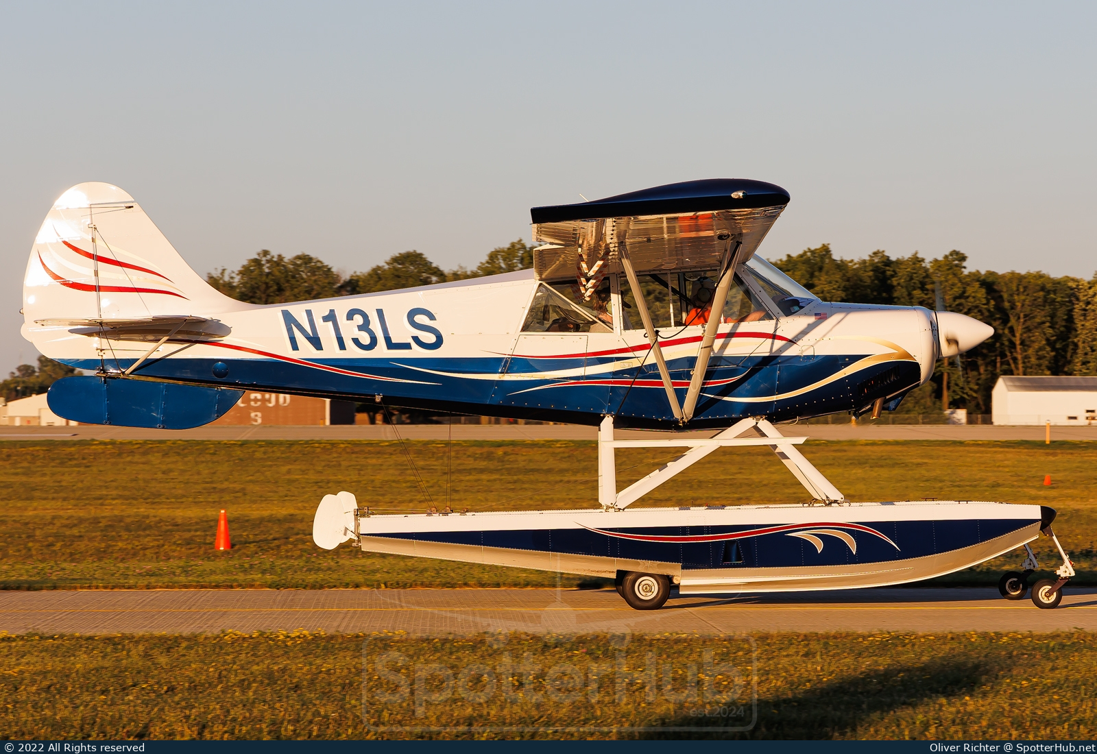 Photo of N13LS - Aviat A-1B Husky operated by Private