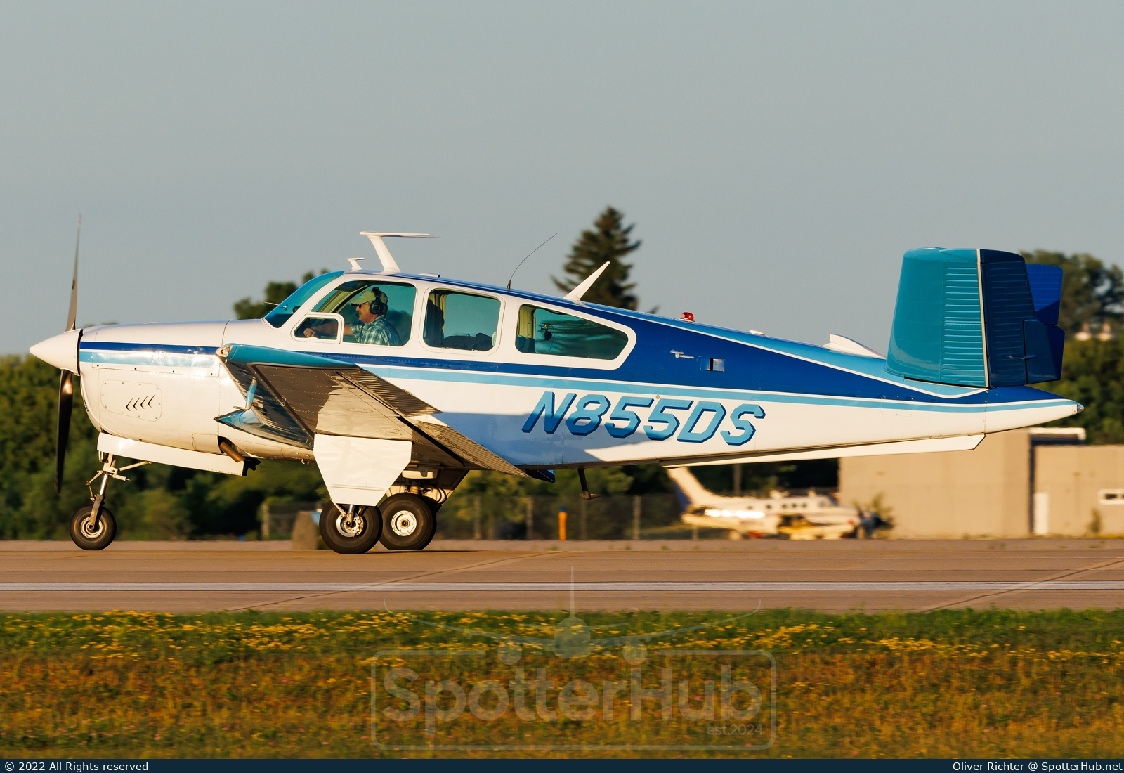 Photo of N855DS - Beechcraft V35 Bonanza operated by Private