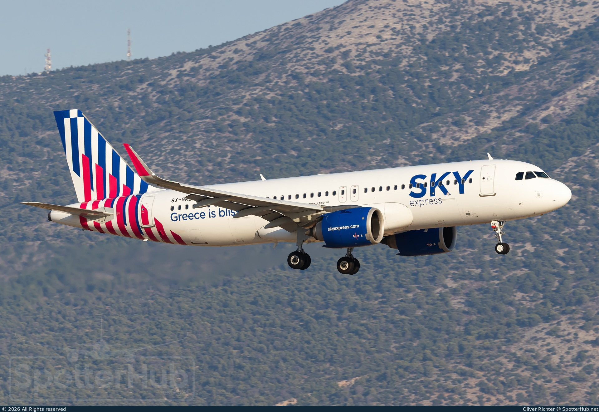 Photo of SX-GRE - Airbus A320-251N operated by Sky Express