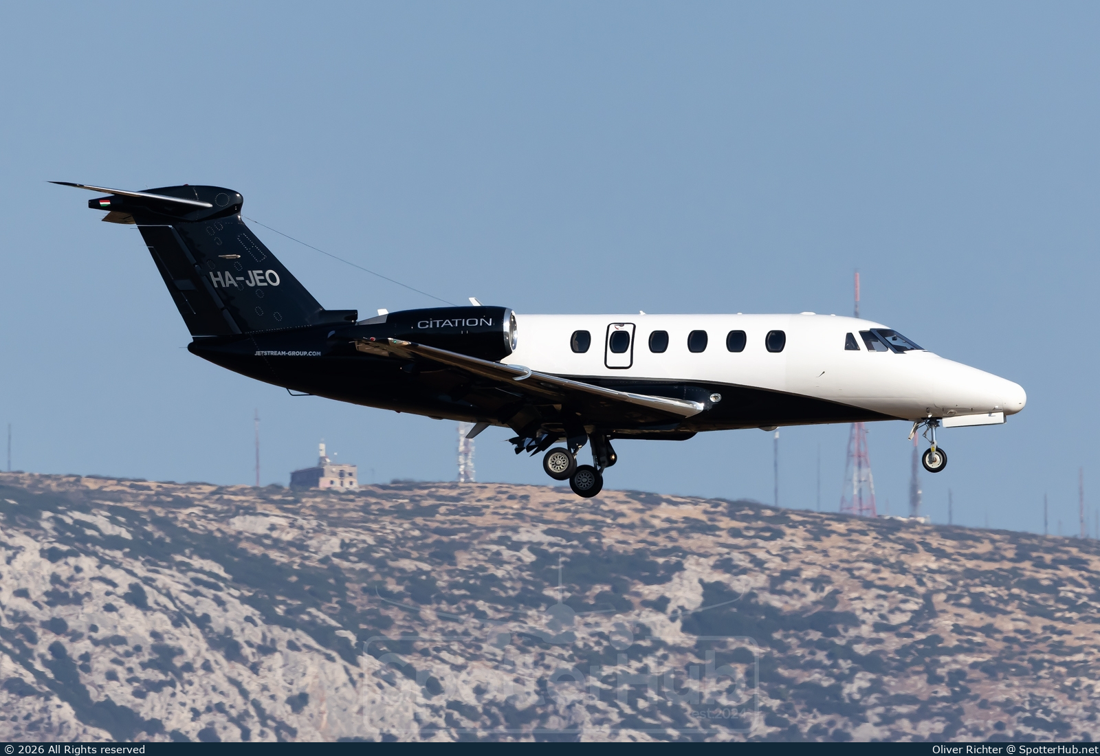 Photo of HA-JEO - Cessna 650 Citation III operated by JetStream Aviation